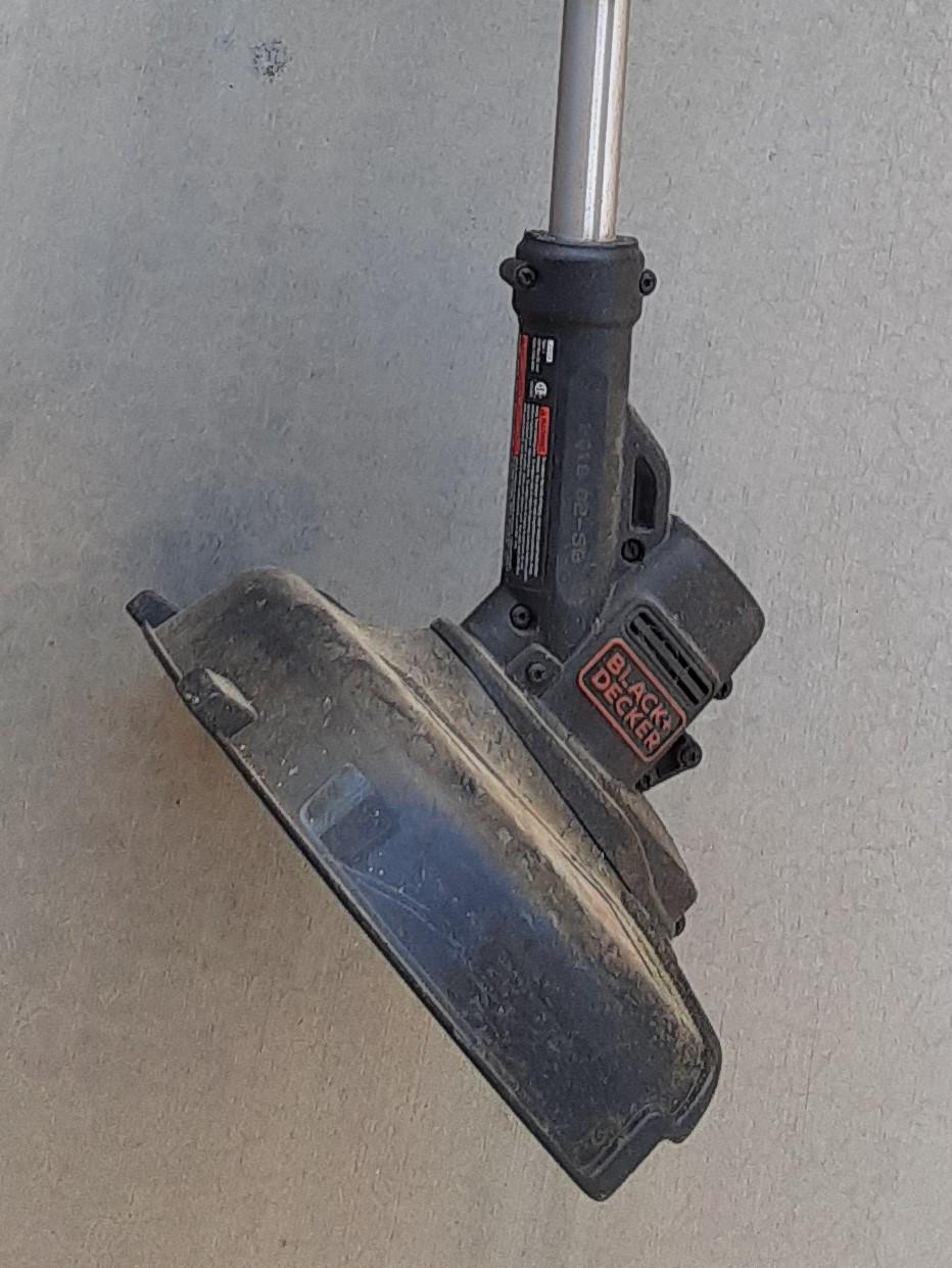 Black and Decker LSTE525 Weed Whacker Repair 8 Steps (with Pictures