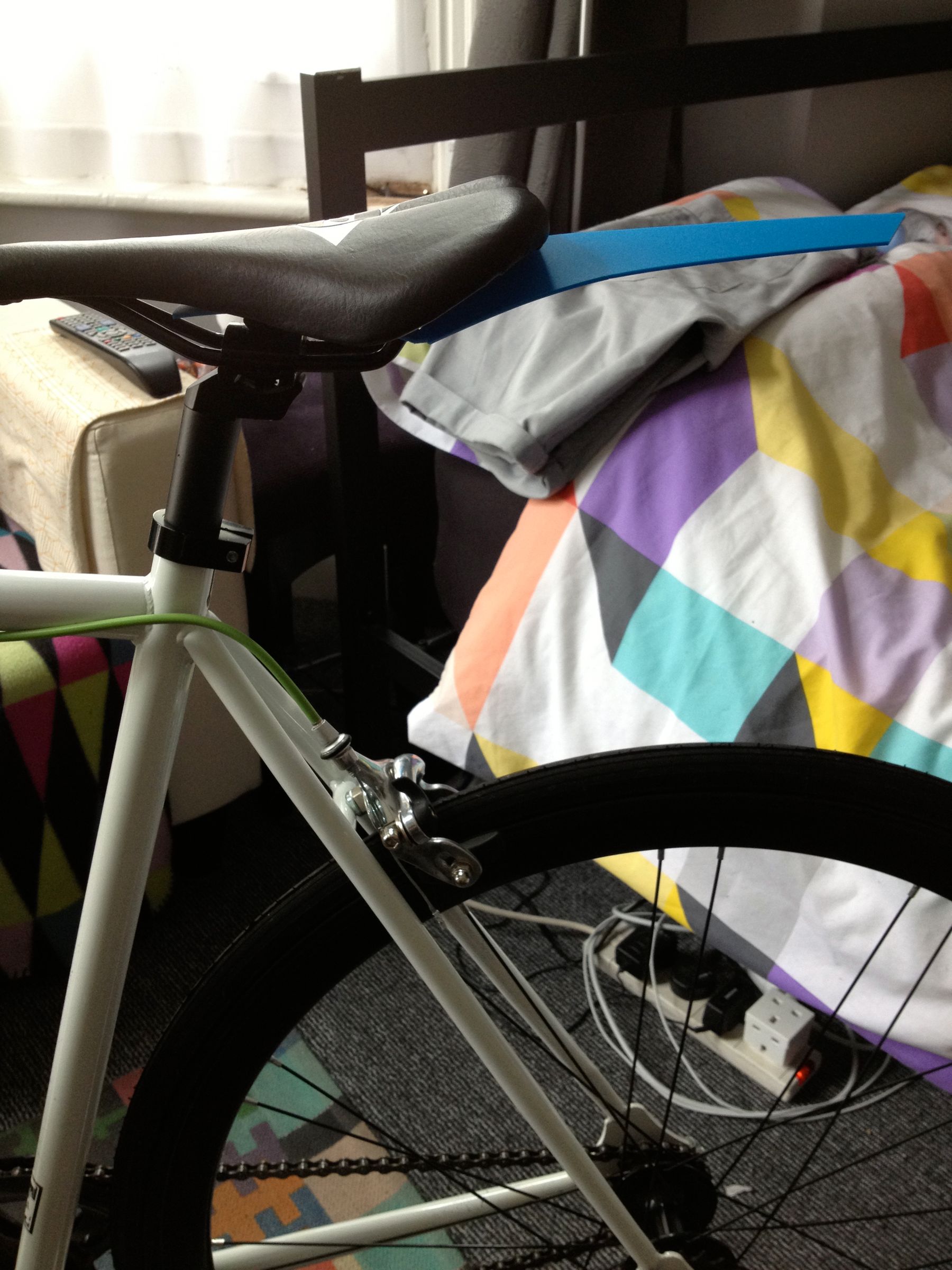 Super Lightweight Fixie and Single Speed Bike Mudguards 7 Steps (with