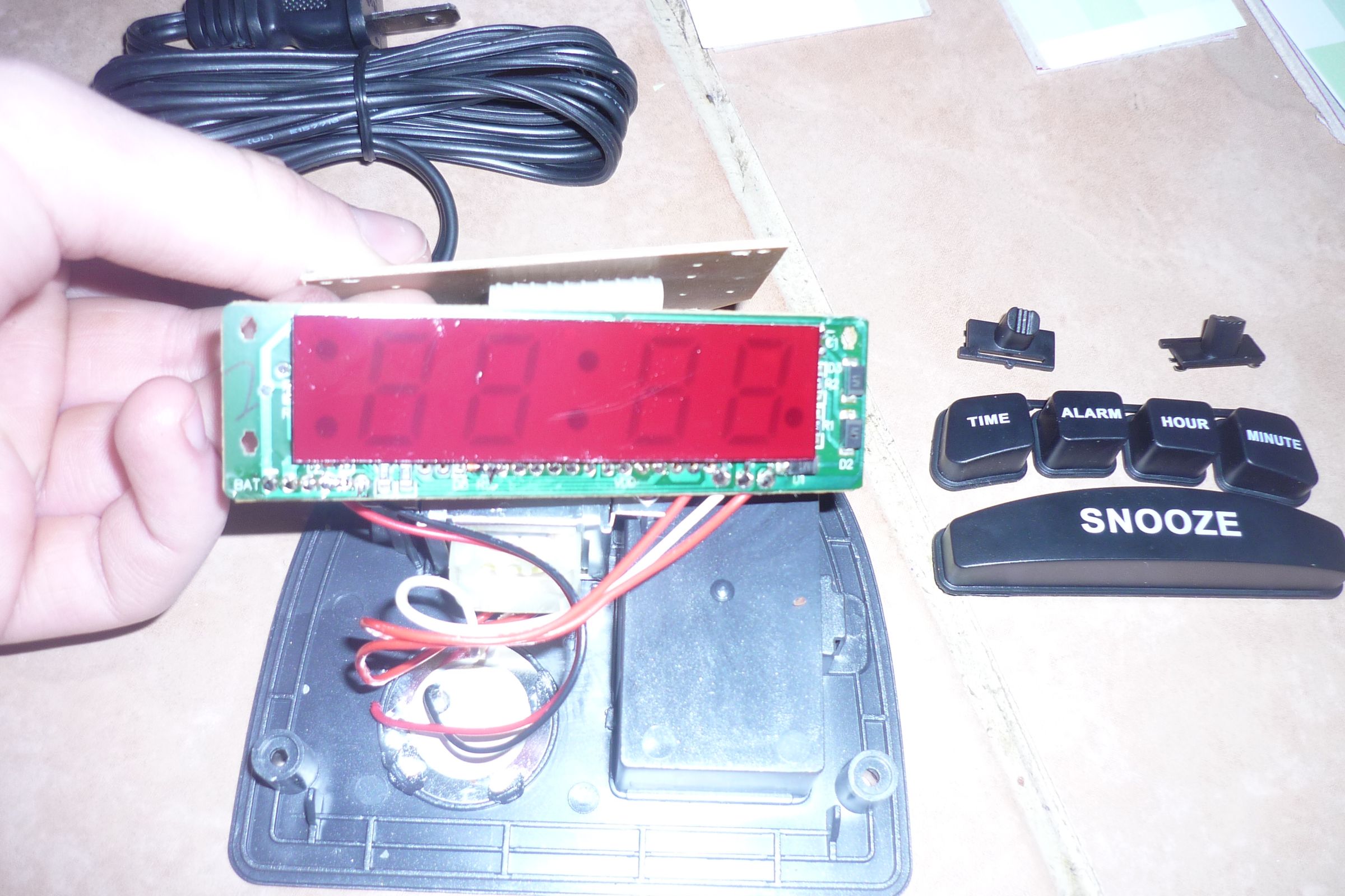 MineCraft Creeper Alarm Clock 8 Steps Instructables