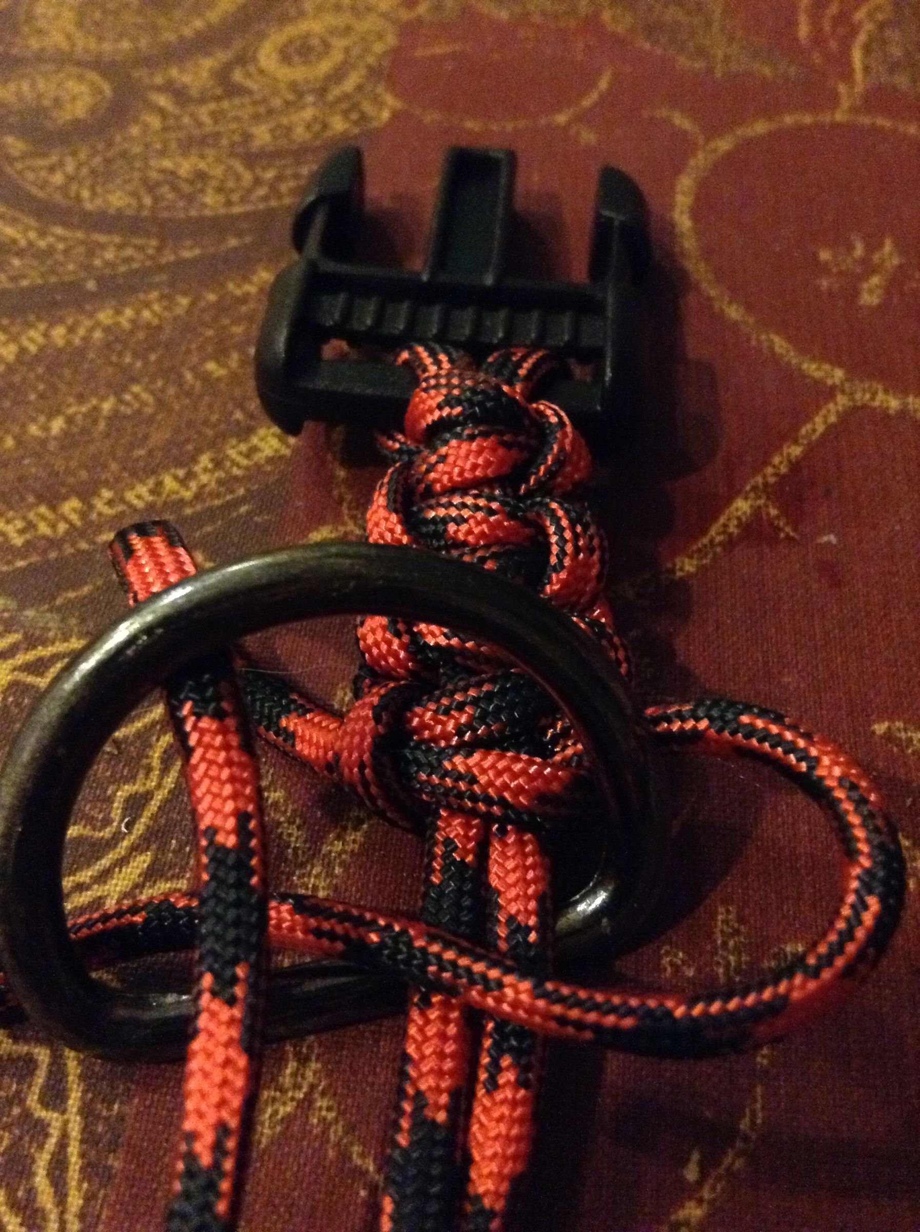 How to Make a Paracord Dog Collar 9 Steps Instructables