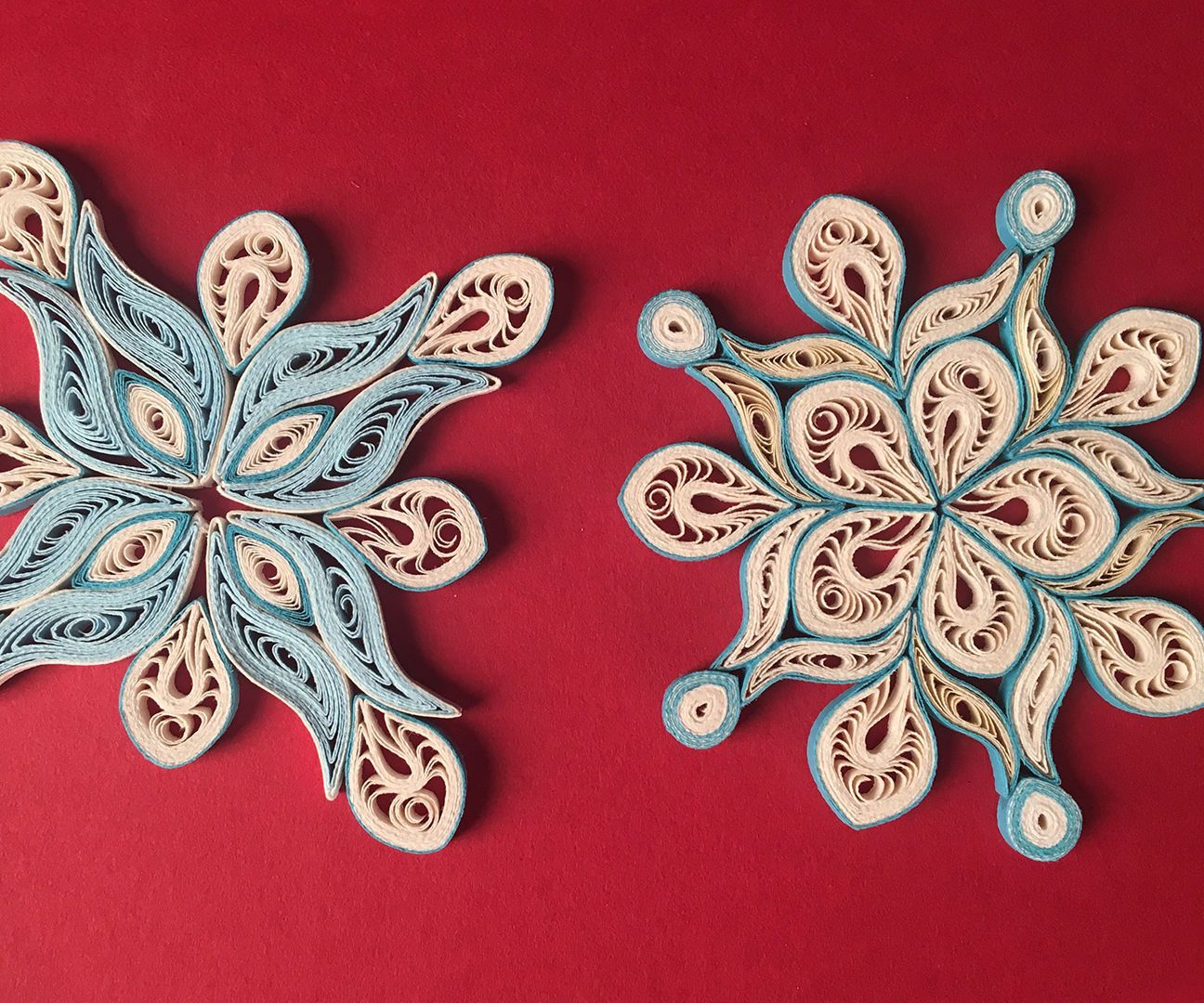 diy christmas decorations: paper quilling snowflake ornament ❄ DIY Project DIY Project Image