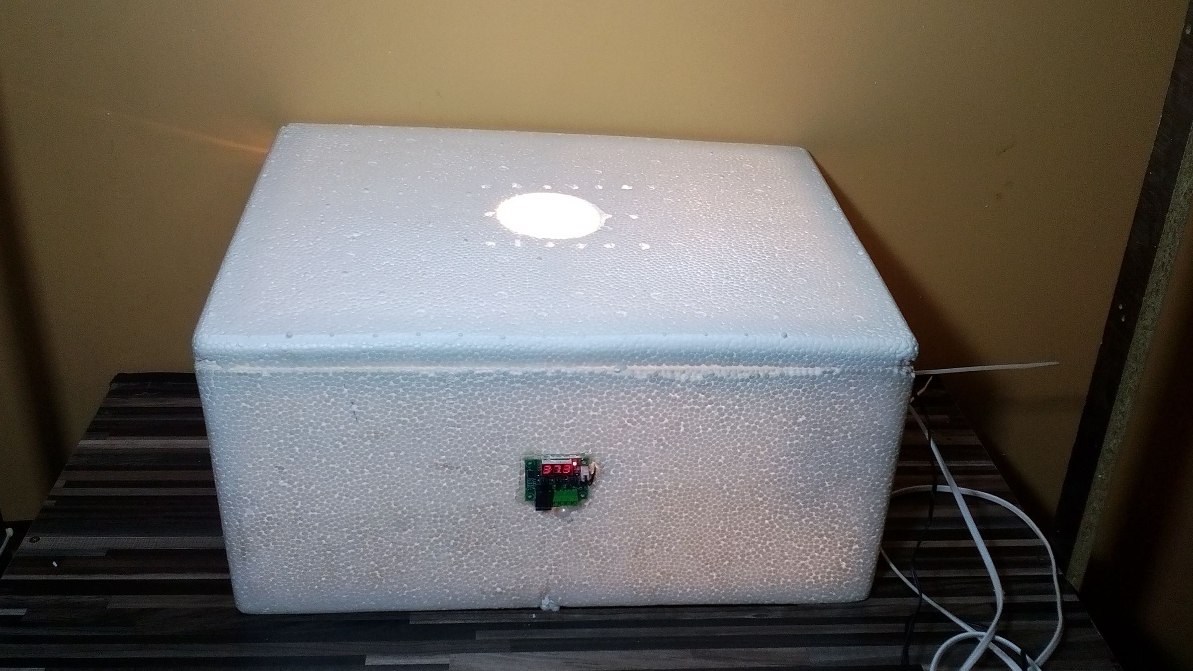 HOW TO MAKE HOMEMADE INCUBATOR 7 Steps (with Pictures) Instructables
