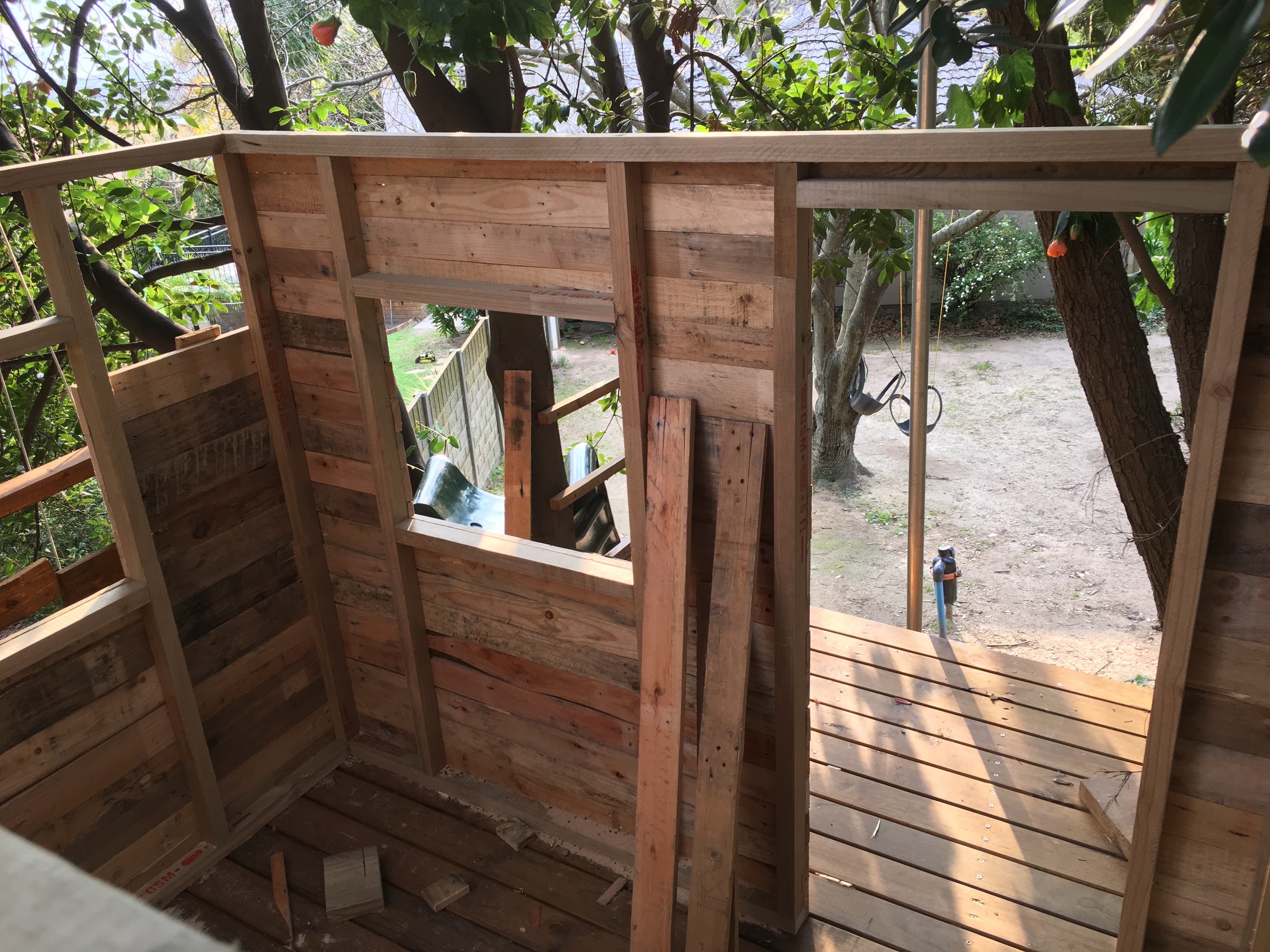 Pallet Tree House 6 Steps (with Pictures) Instructables