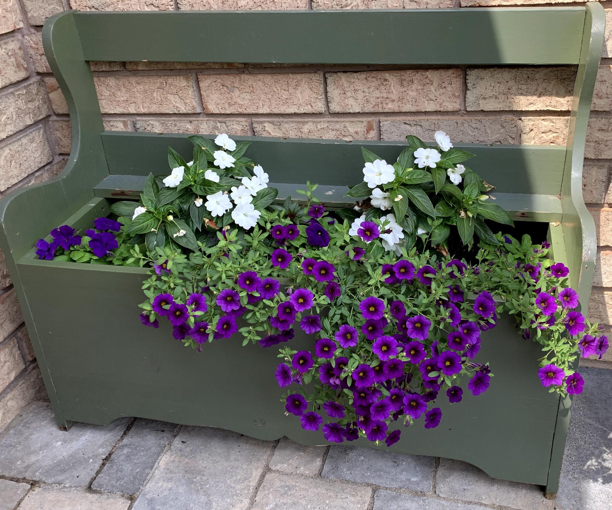 Wooden Bench Into Planter 3 Steps Instructables