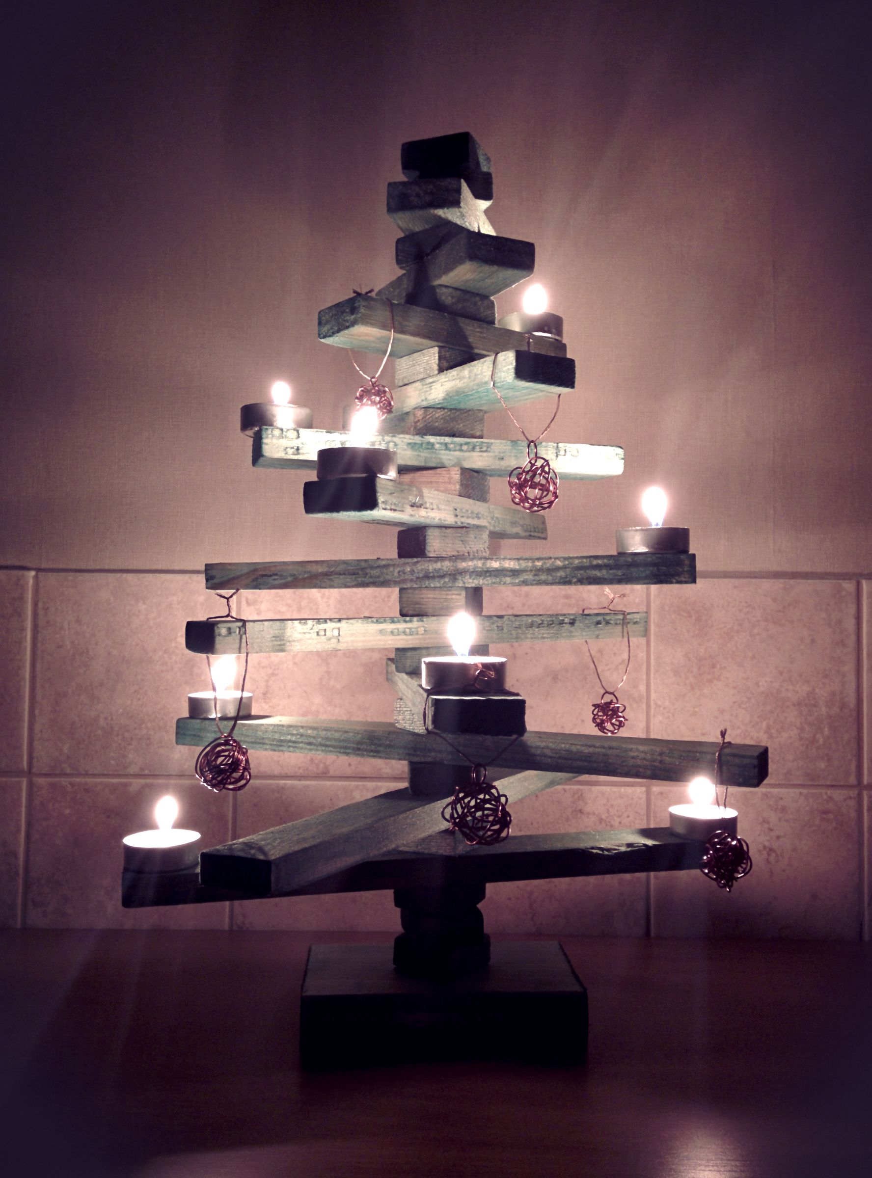 alternative tabletop christmas tree DIY Project DIY Project Image