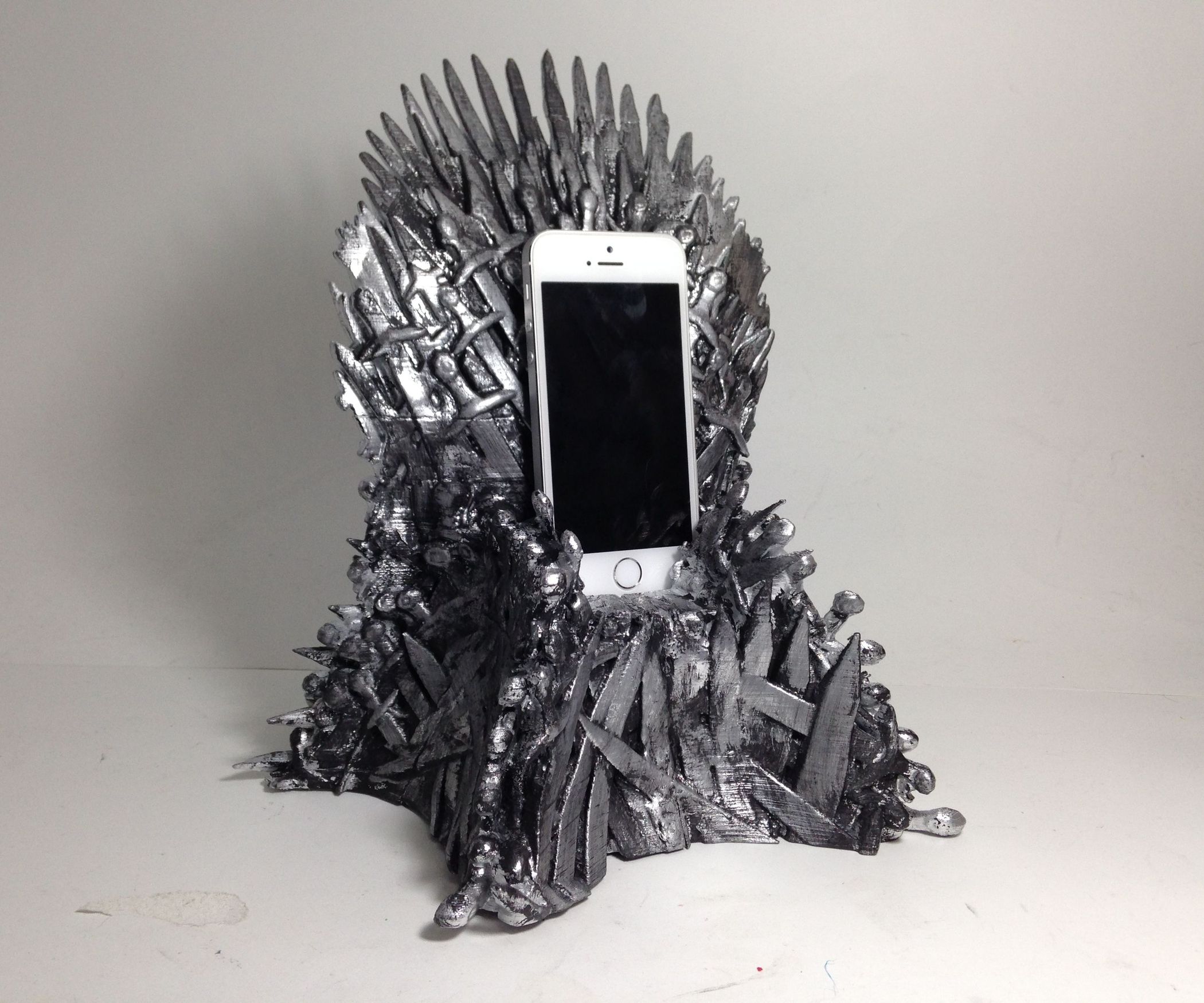 The 10 Inch Iron Throne Phone Dock Aka Forbidden Throne