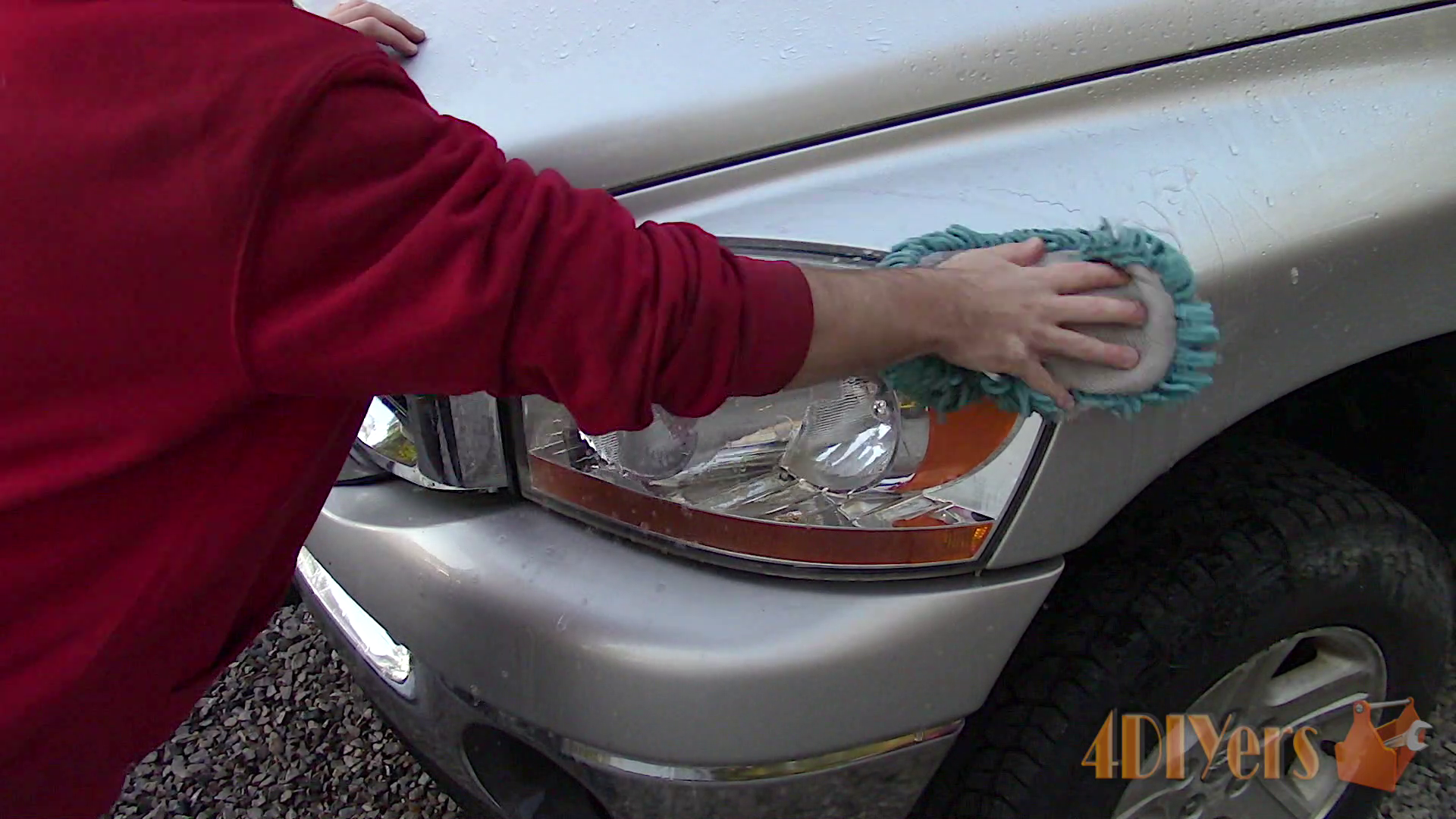 How to Restore Faded Hazy or Yellowing Headlights by Wet Sanding and Polishing 13 Steps (with
