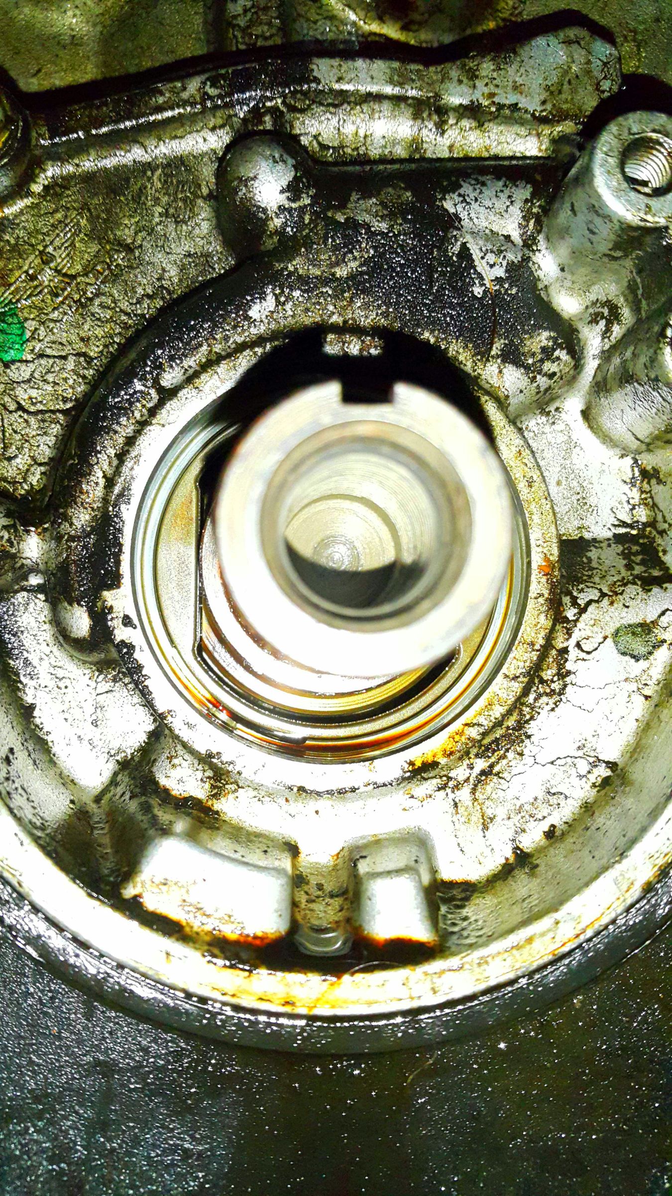 Replacing the Timing Belt and Crankshaft Seal (Honda Civic 1999, D15B