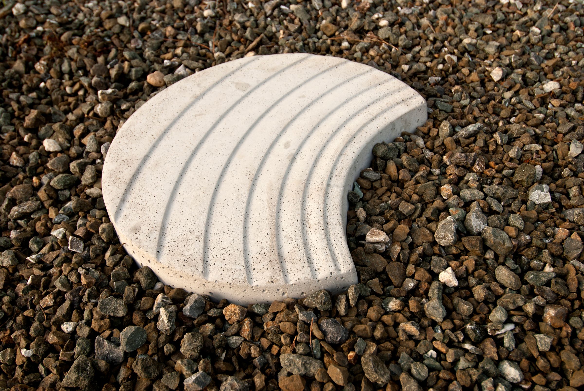 DIY CONCRETE HowToMake Stepping Stones 6 Steps Instructables