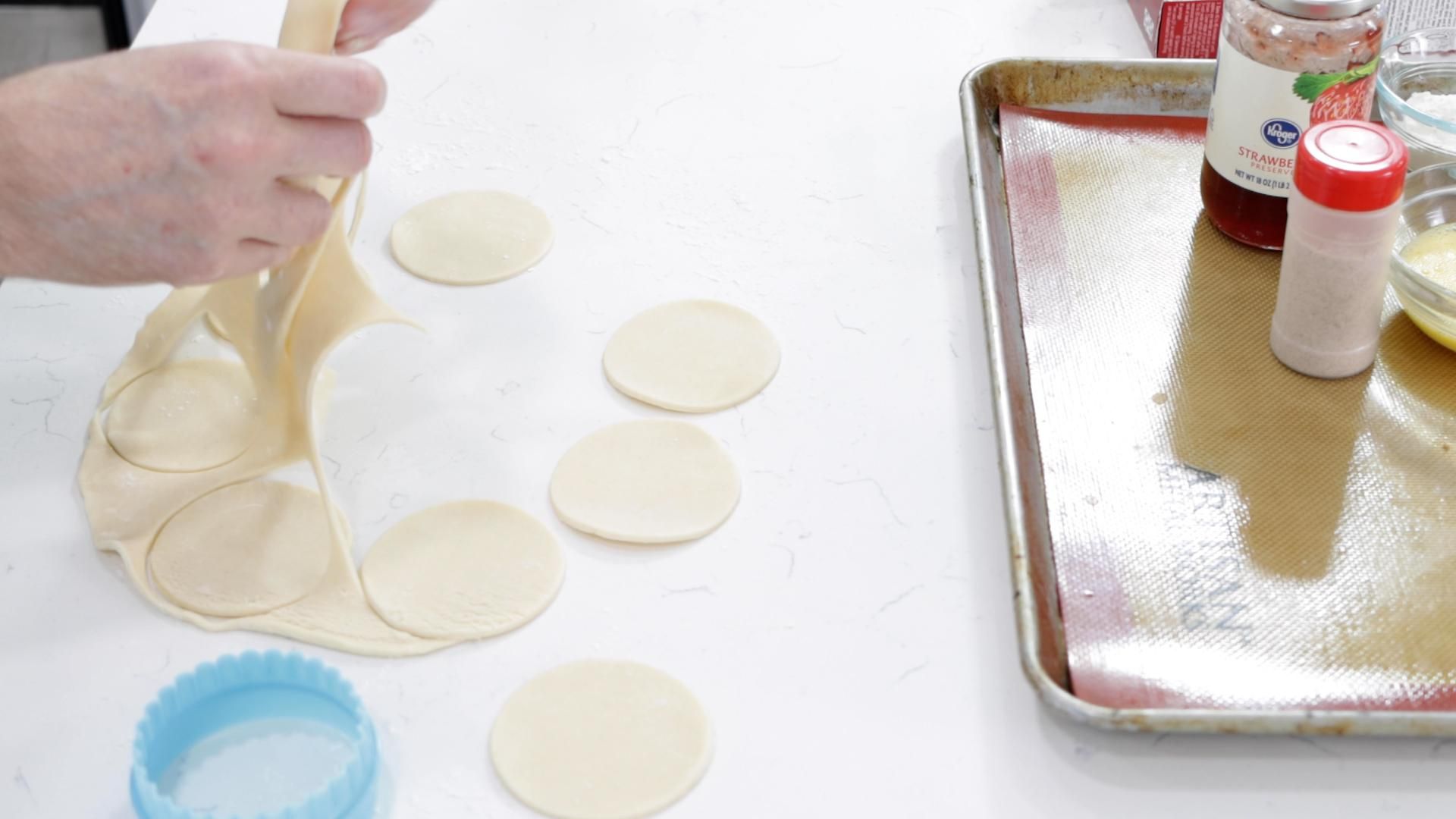 Easy Hamantaschen (Pie Crust Cookies) 6 Steps (with Pictures