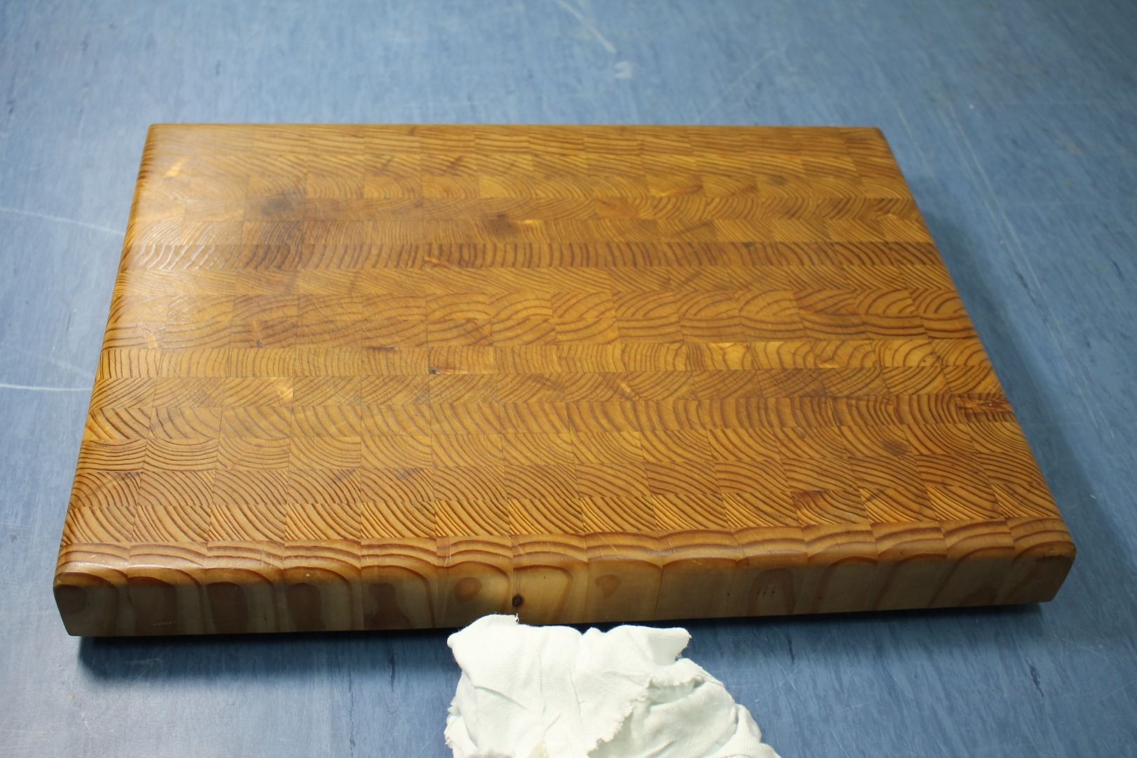 Finish a Cutting Board With Beeswax 3 Steps (with Pictures