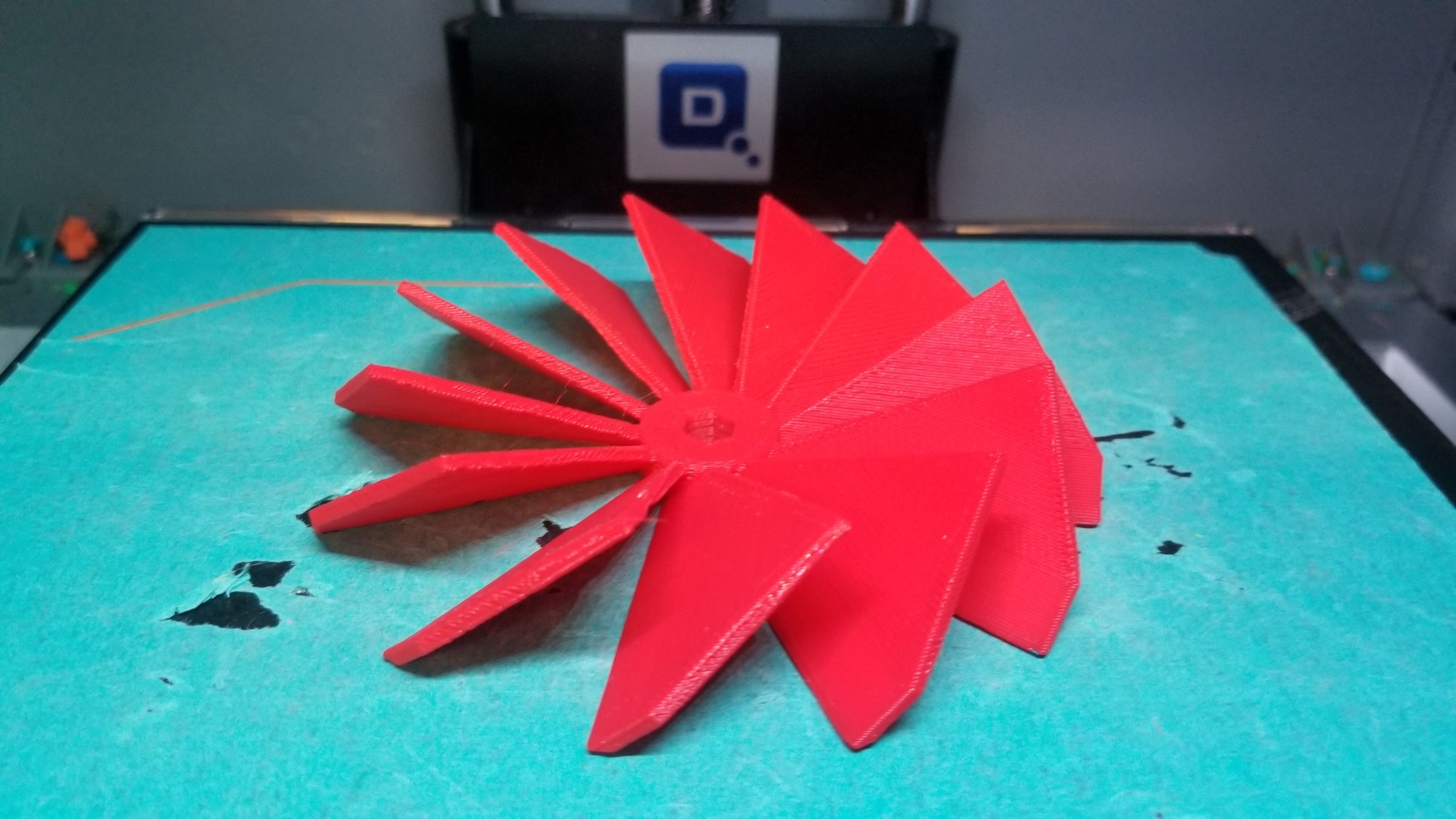 How to Design the Best Wind Farm Blade in Tinkercad a STEM Challenge