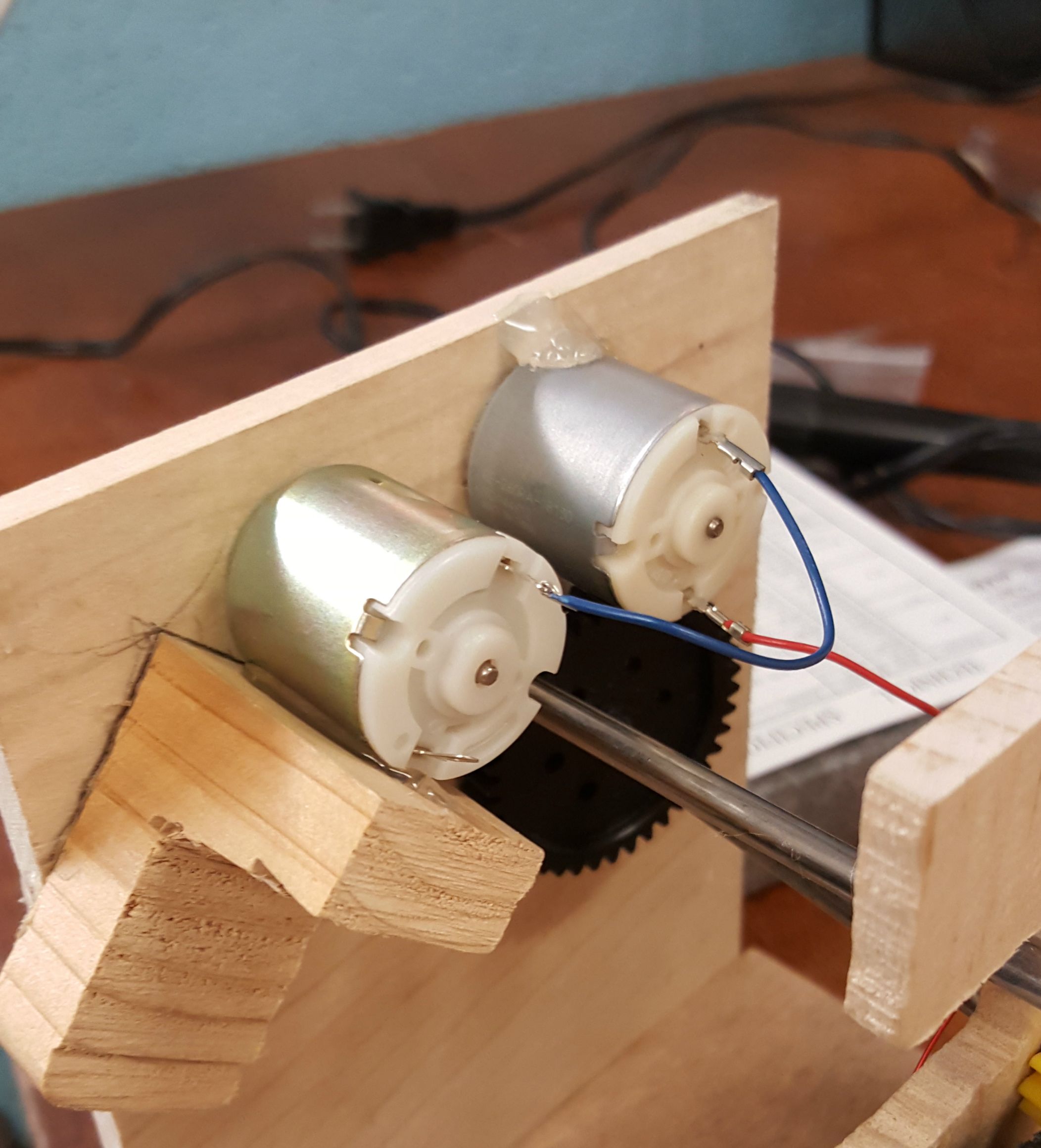 Hand Crank Generator 14 Steps (with Pictures) Instructables
