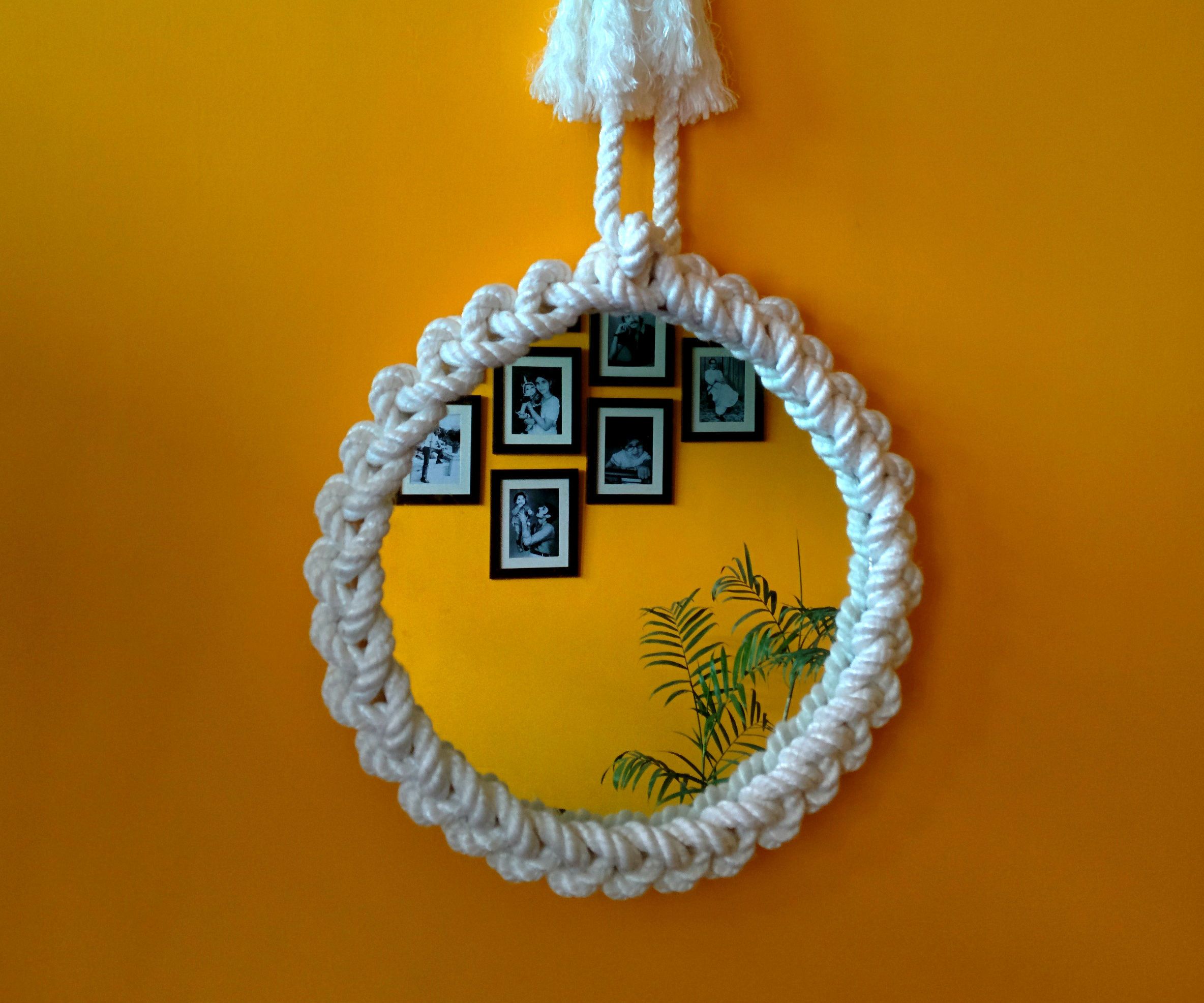 How to Make a Designer Mirror Frame Using Rope