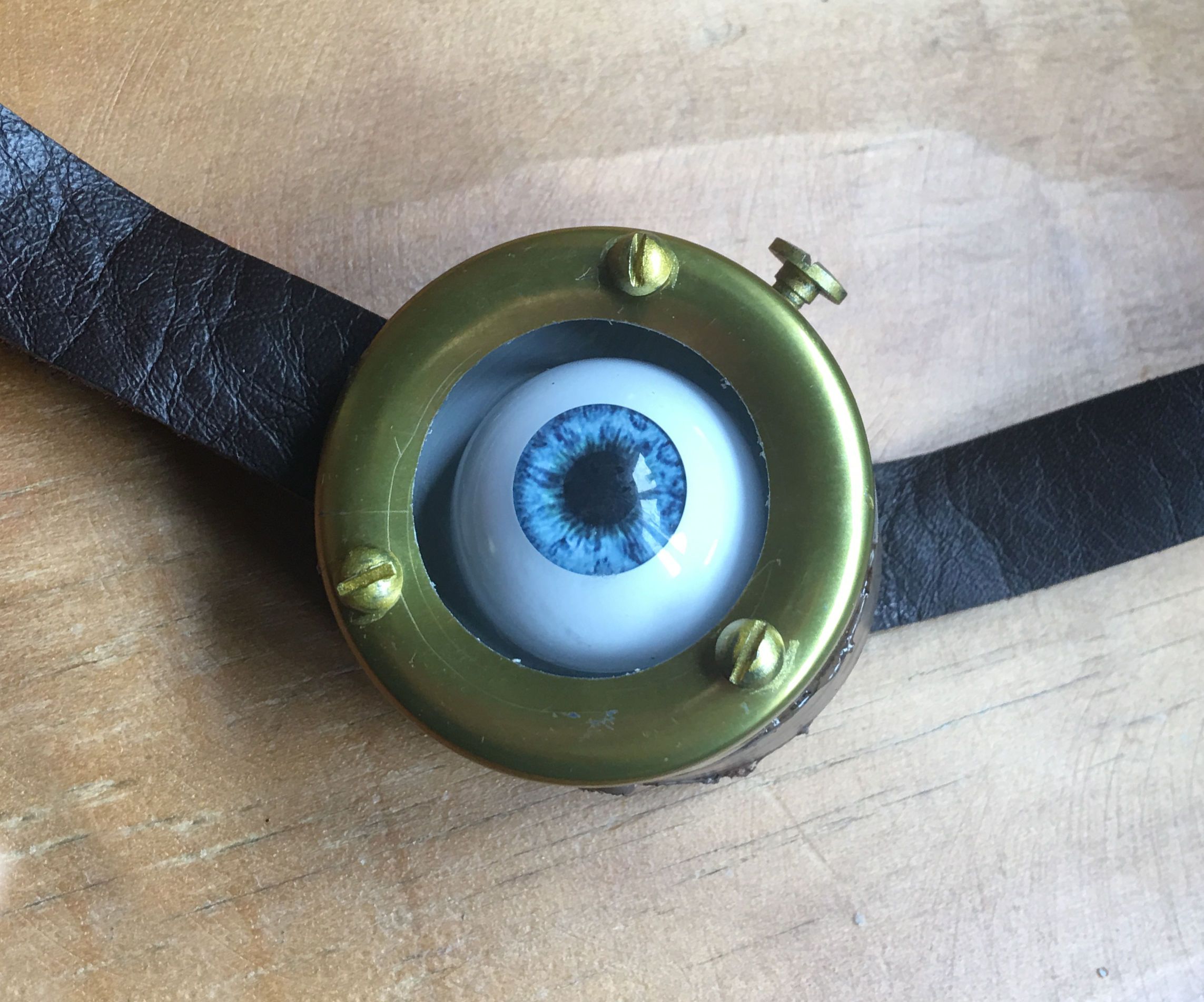 Step-by-step guide for mad eye moody - moving eyeball prop DIY Project DIY project