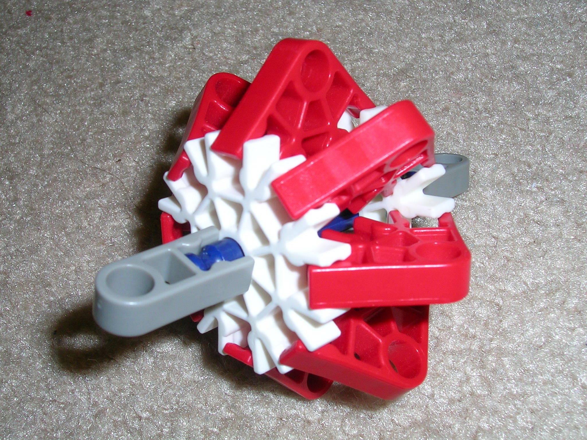 How to Make a Great Exploding Knex Grenade With Pin 4 Steps