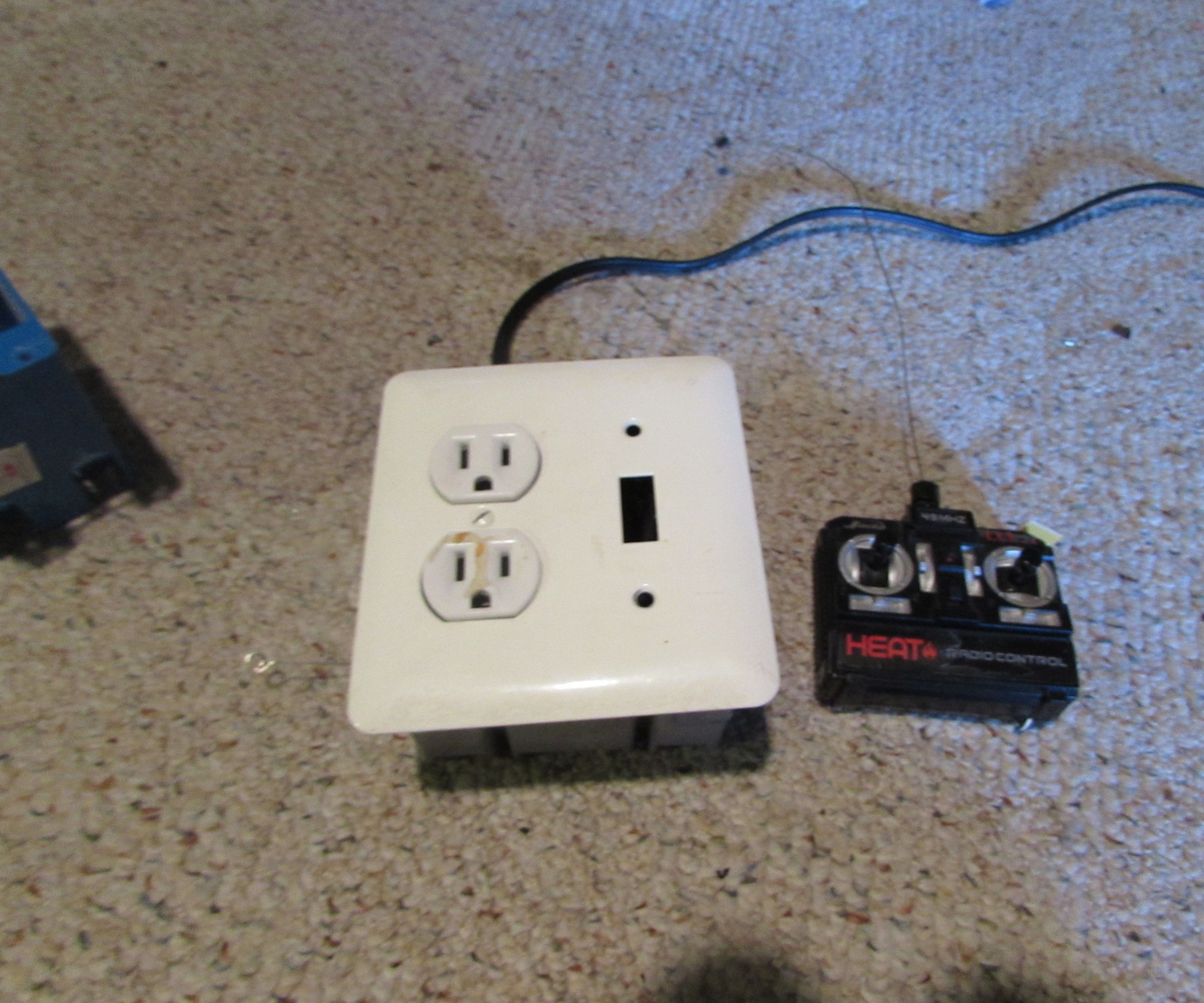 remote control ac switch (using broken ,and misordered, stuff) DIY Project DIY Project Image