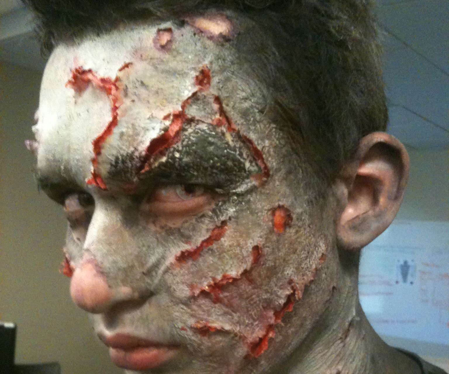 "liar" custom costume DIY Project DIY Project Image