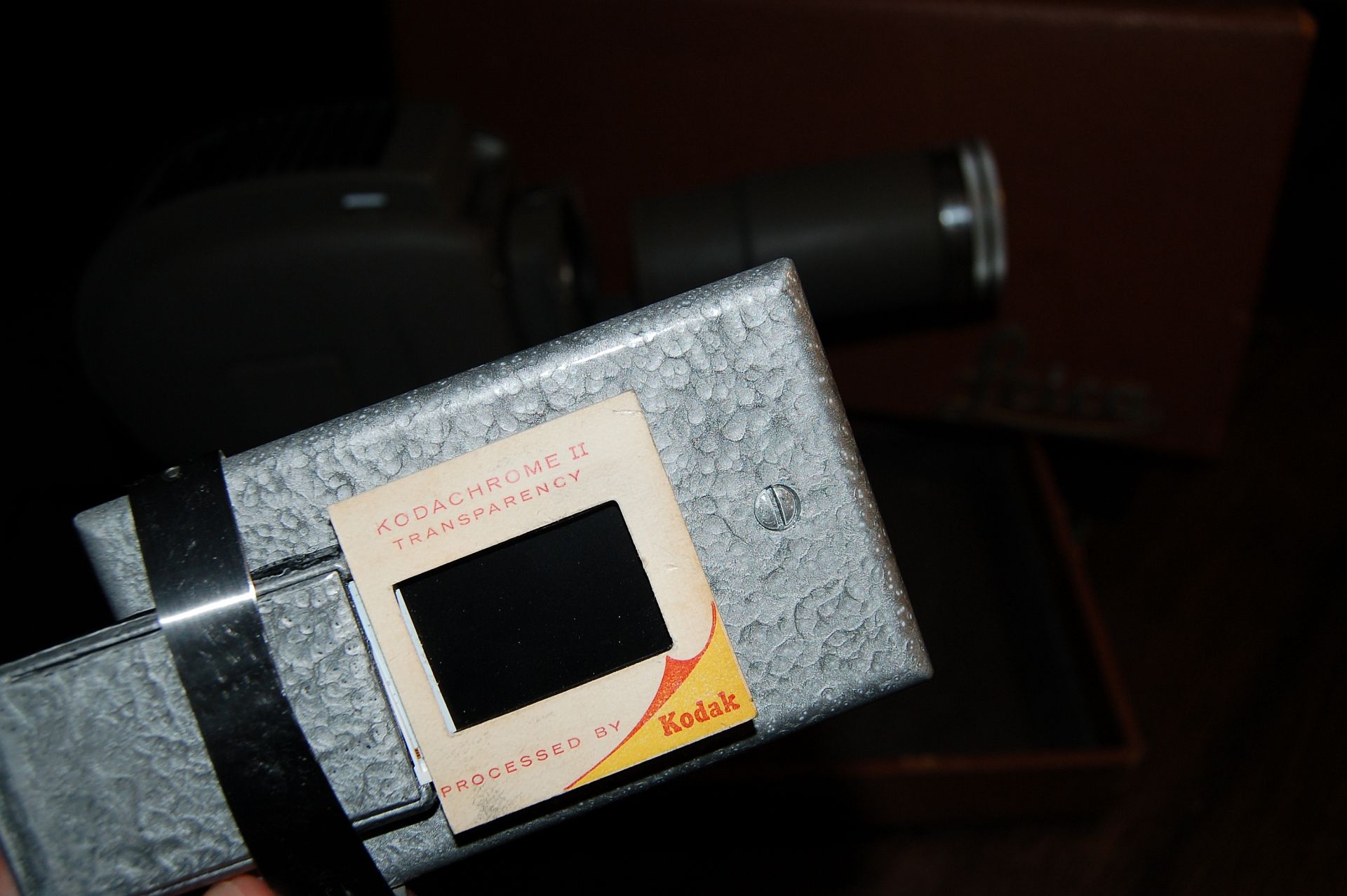1950's Leica Slide Projector LCD Conversion for Under 30 6 Steps