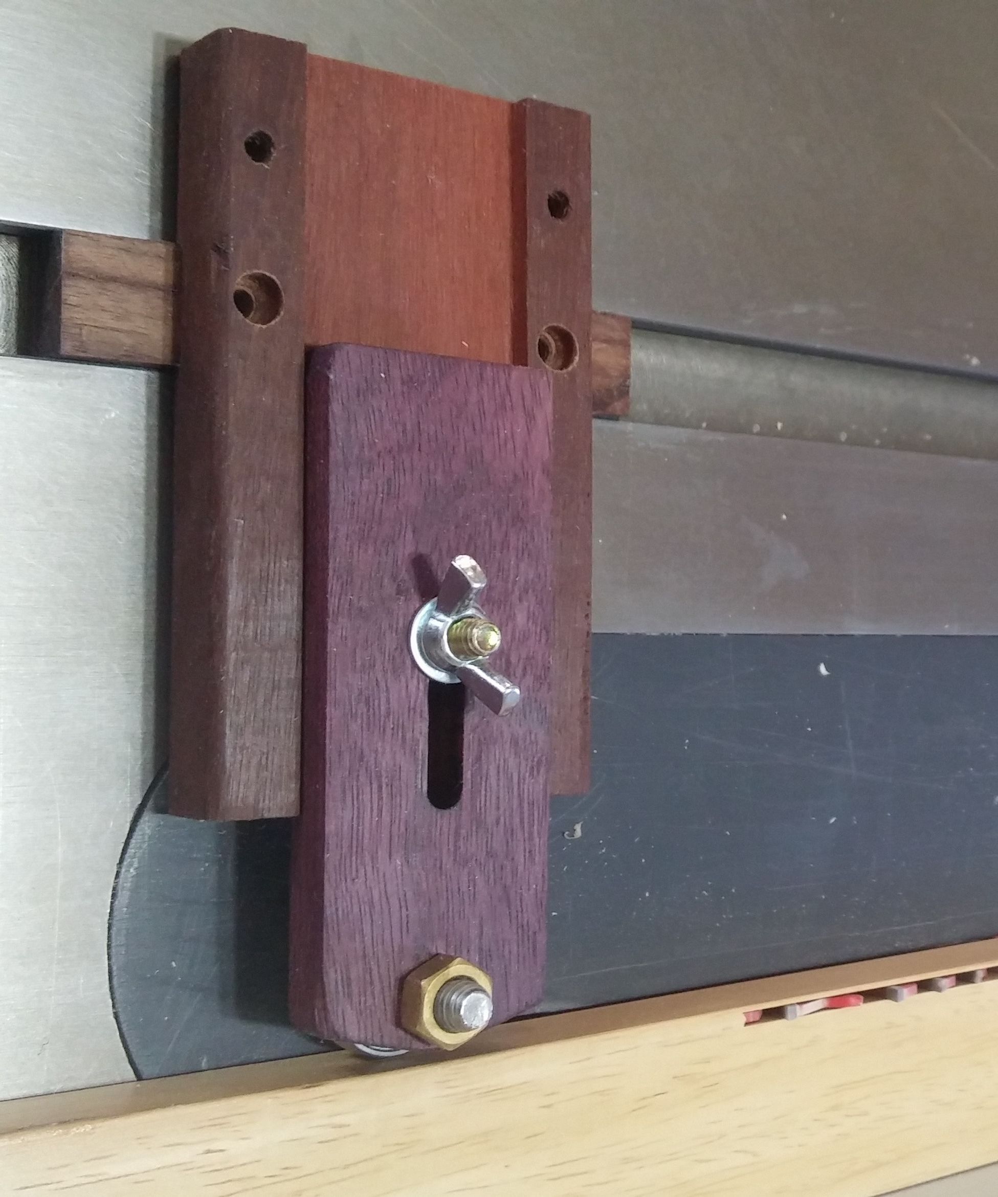 Thin Rip Jig : 9 Steps (with Pictures) - Instructables