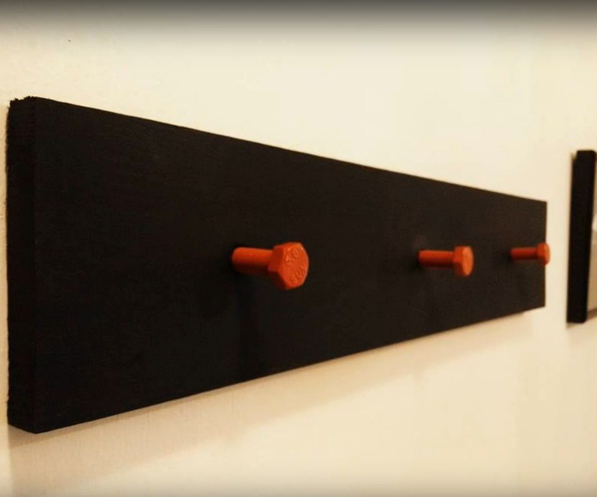 DIY guide for 5 Minutes DIY Hanger with step-by-step instructions