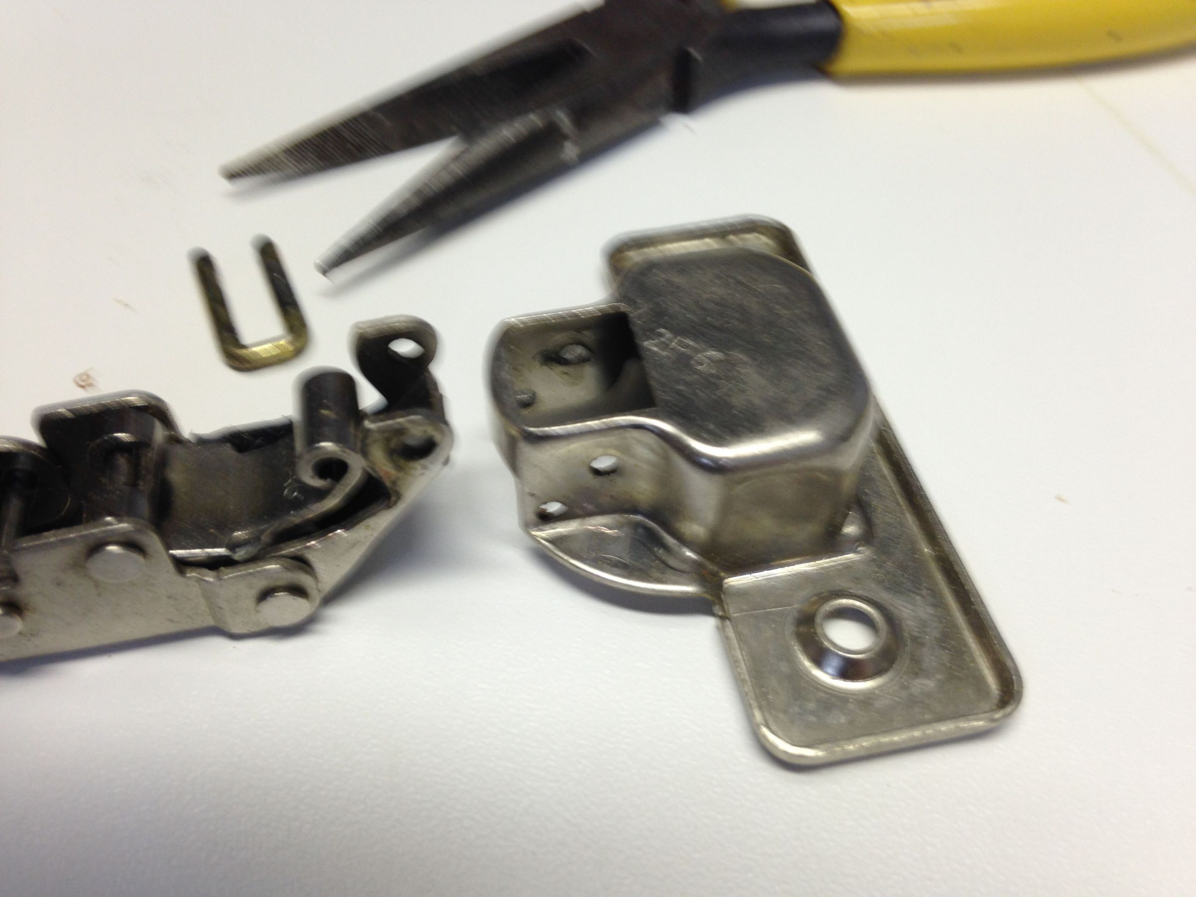 Keep Kitchen Doors From Opening Too Far. 5 Steps Instructables