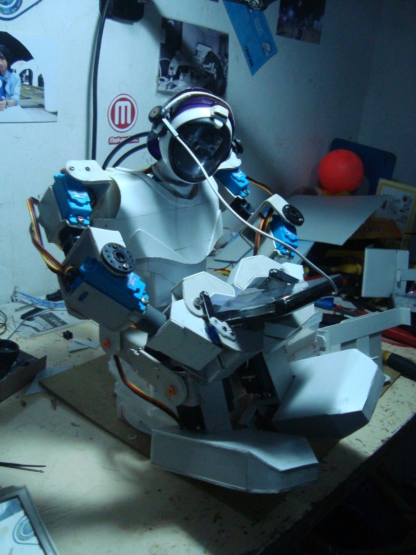 Making Humanoid Robot 5 Steps Instructables