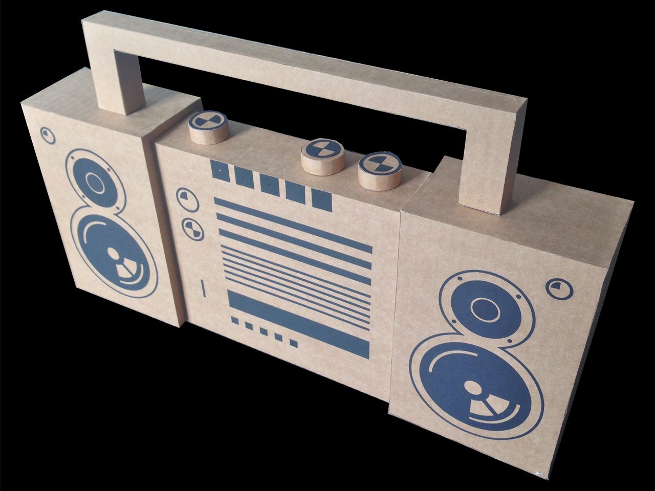Cardboard BoomBox (quick 'n' Dirty Concept Modelling 2D Into 3D) 9