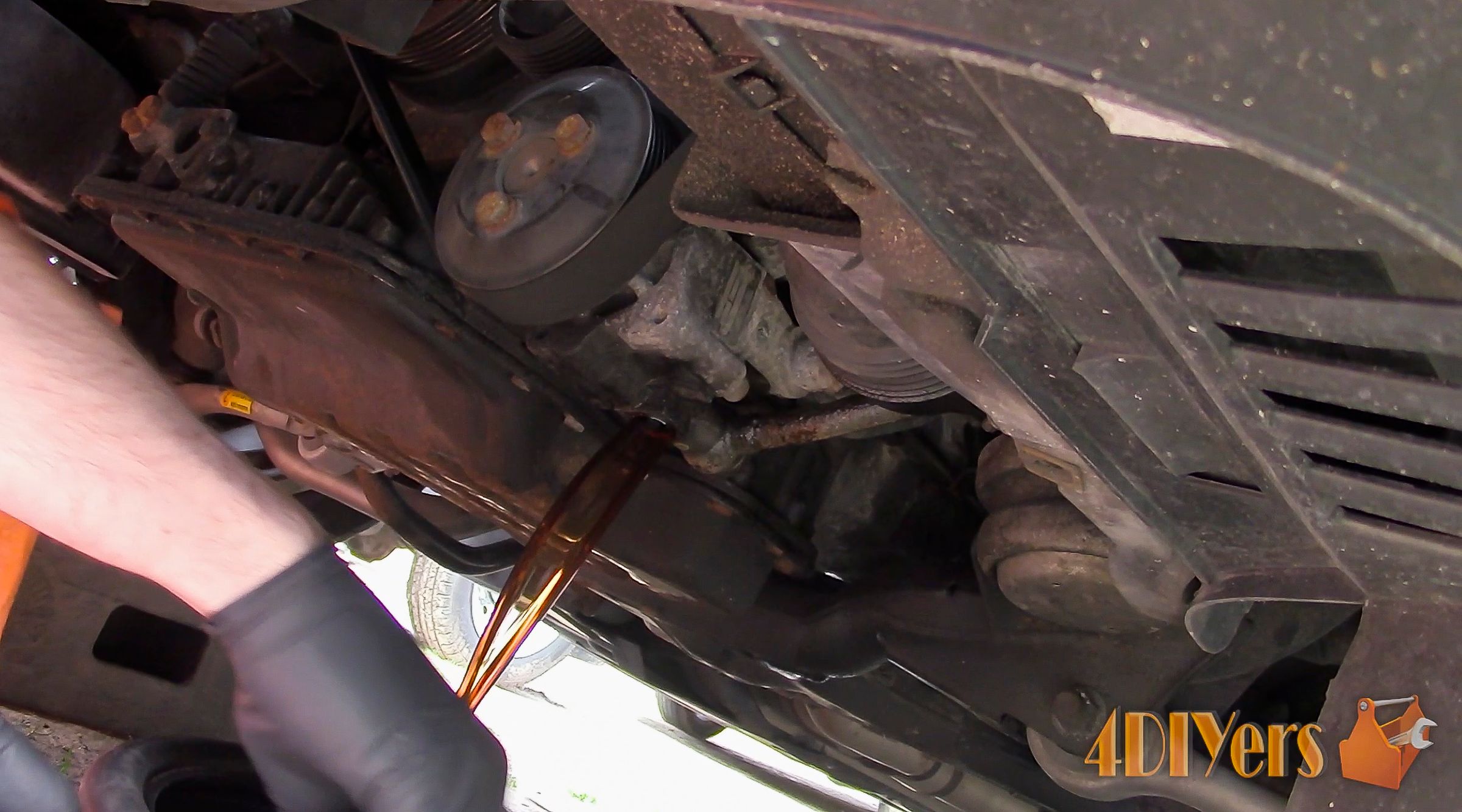 How to Replace Power Steering Fluid (with a Drain) 5 Steps (with