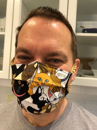 DIY Face Mask With Filter Pocket
