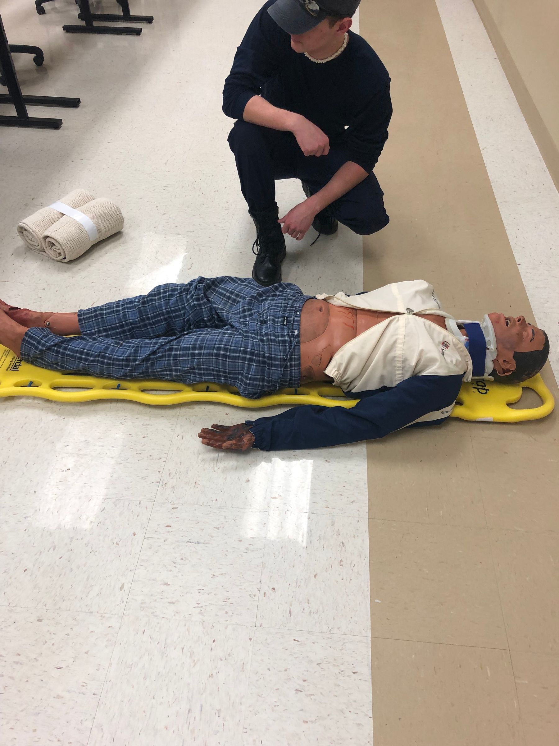 How to Backboard a Patient 5 Steps Instructables