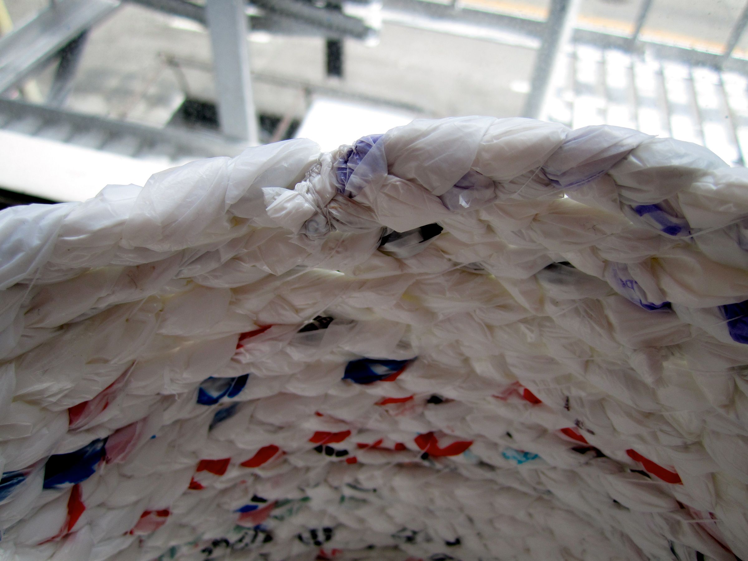 Make a Basket Out of Plastic Bags 11 Steps (with Pictures