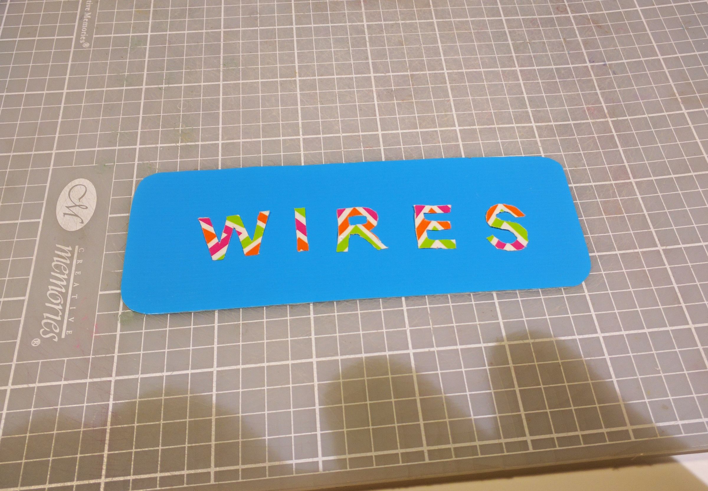 How to Make Duct Tape Labels and Decals. 8 Steps (with Pictures