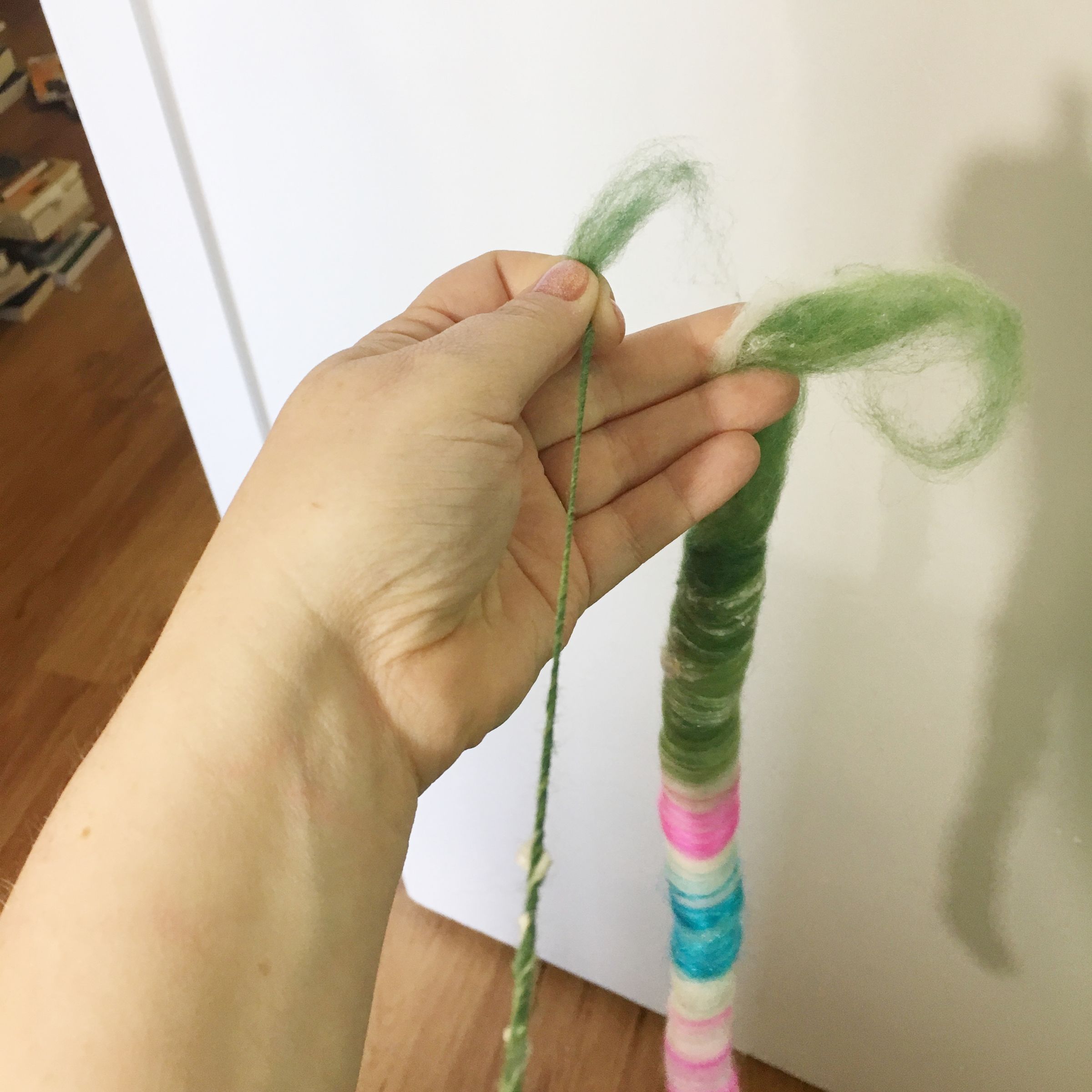 How to Drop Spindle a Rolag 6 Steps (with Pictures) Instructables