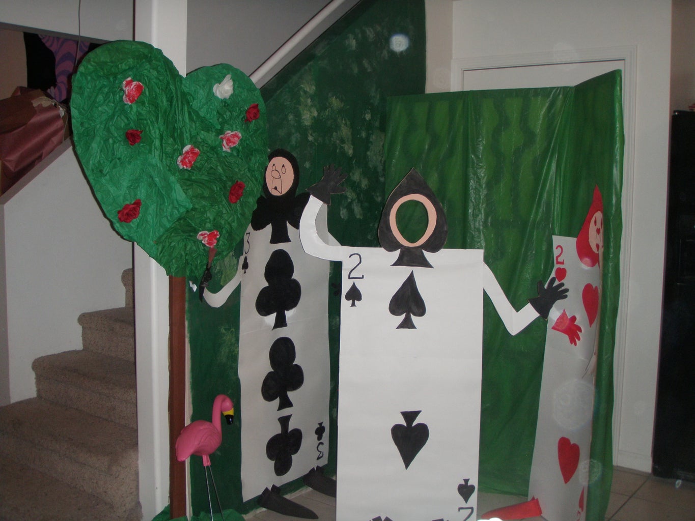 Alice In Wonderland Party Decorations With Pictures Instructables Alice In Wonderland Party Decorations With Pictures Instructables