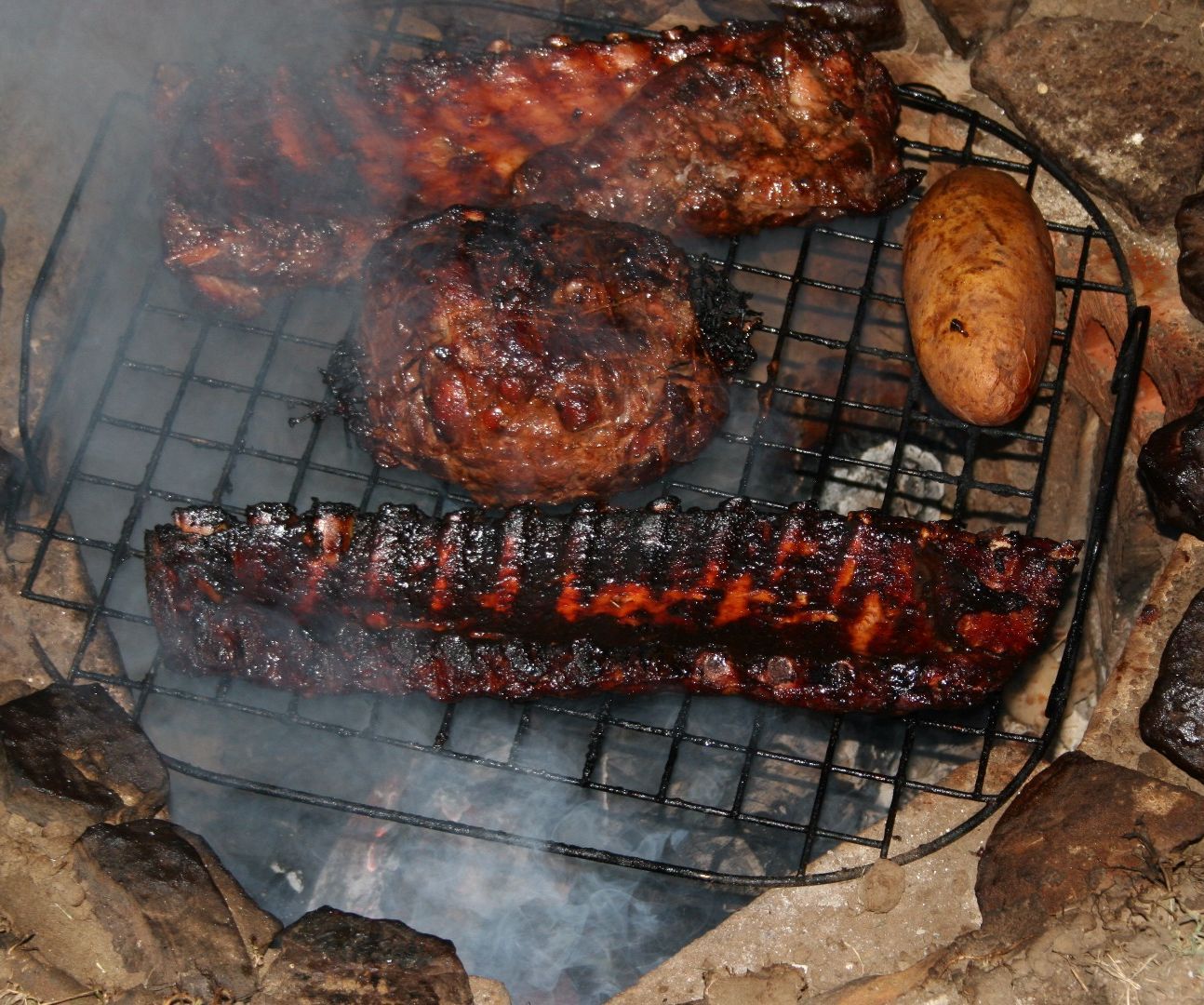 Pit-Smoked Ribs
