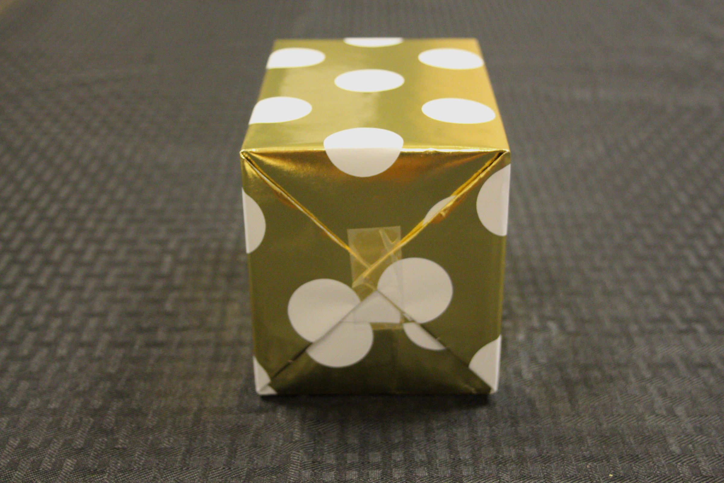 How to Wrap a Box Present 10 Steps (with Pictures) Instructables