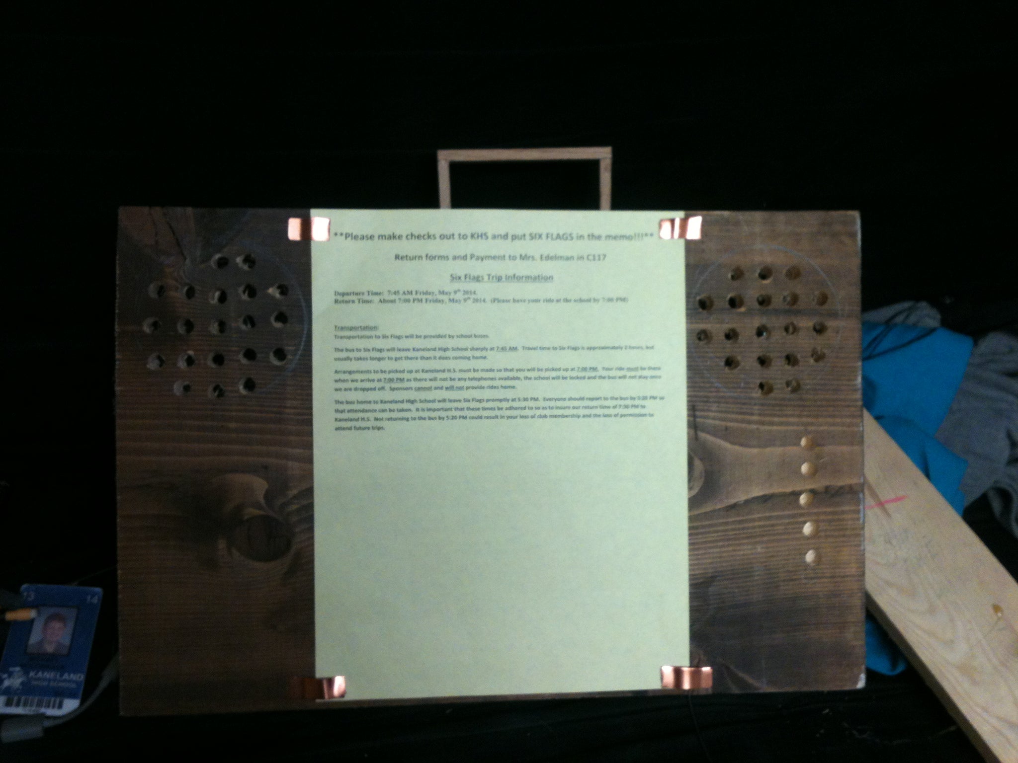 Portable Drawing Station, With Speakers! 4 Steps Instructables