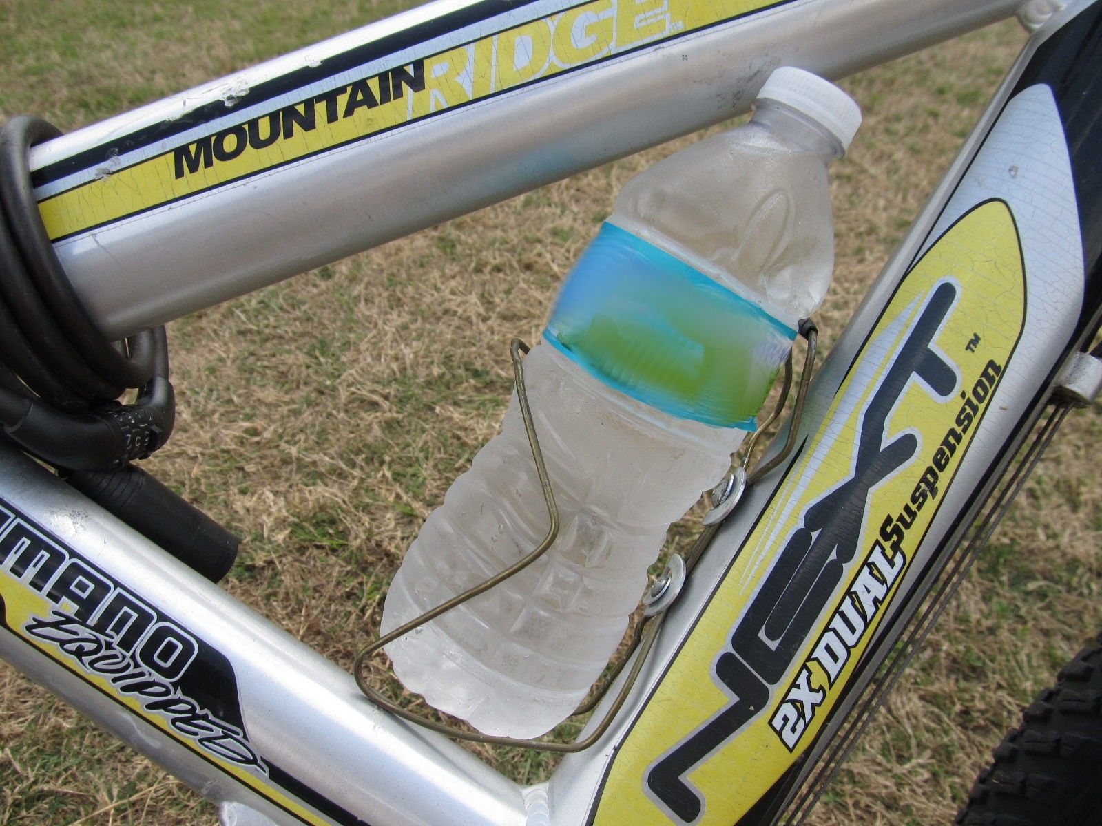 Coathanger Water Bottle Bike Holder 4 Steps Instructables