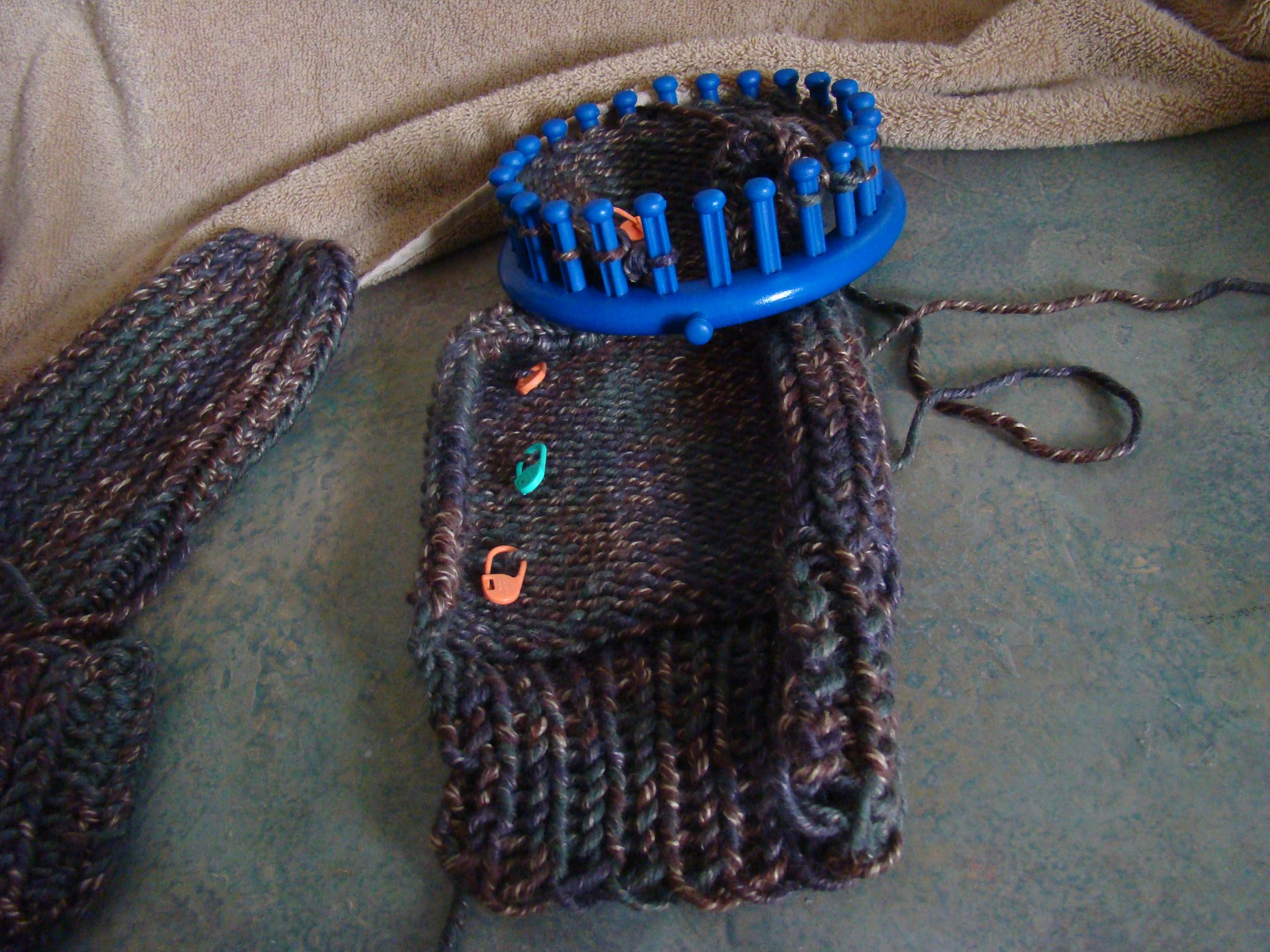How to Make Warm Mittens Using a Round Loom 22 Steps Instructables