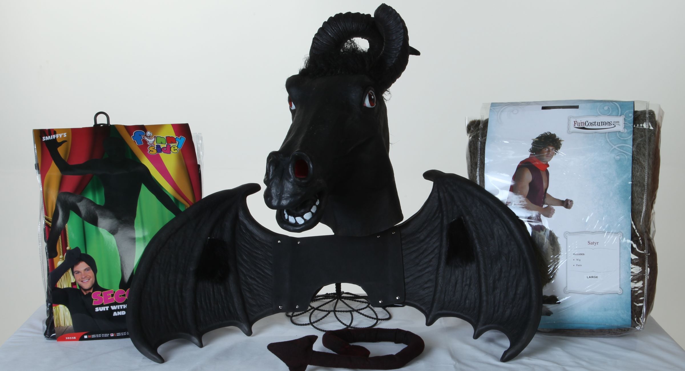 Devilish DIY Make a HalfwaytoHalloween Jersey Devil Costume 8
