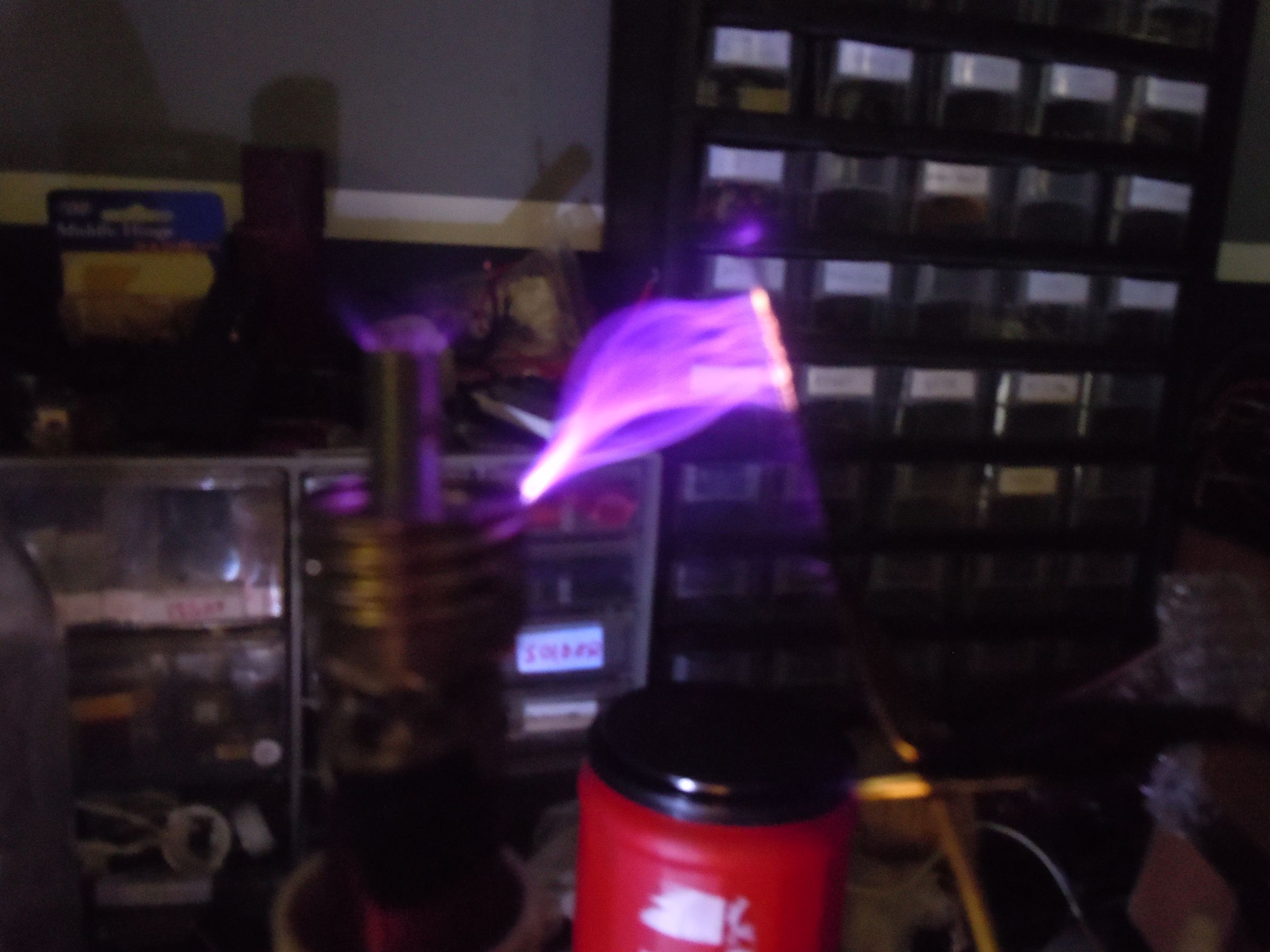 MINI TESLA COIL 50KV!!!! (revised)