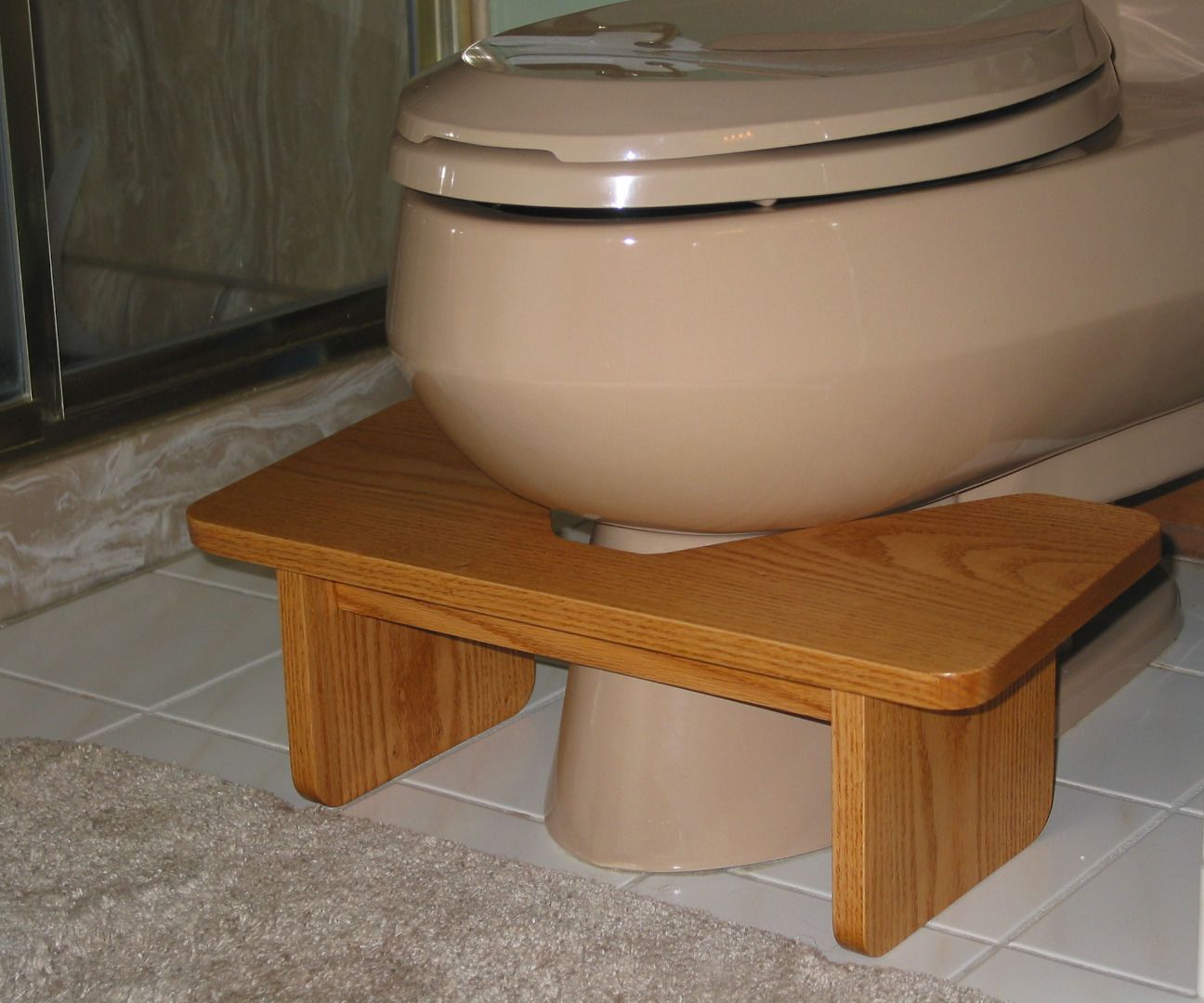 This Footstool Is a Better Way to Use the Toilet 4 Steps (with