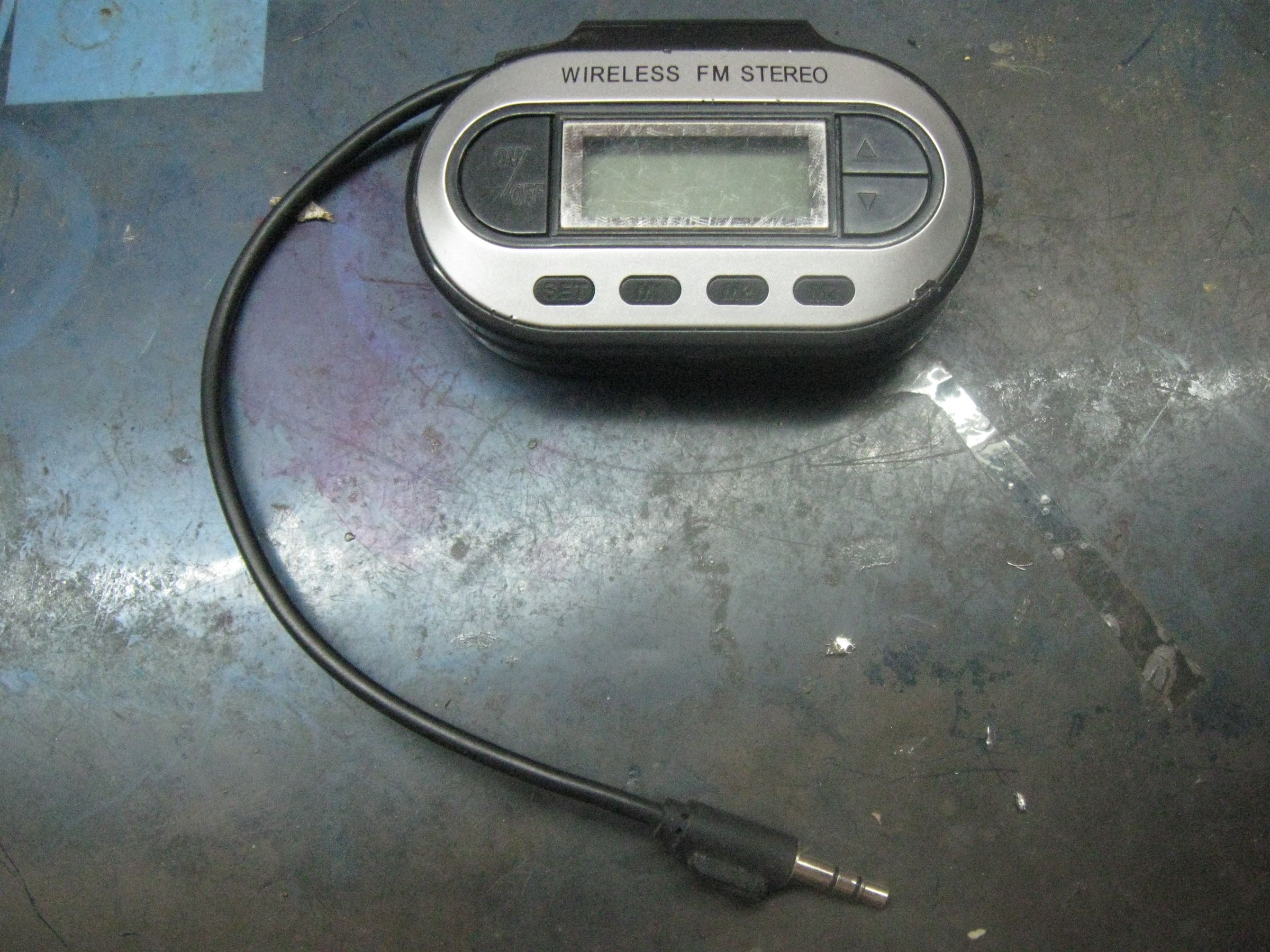 Hacking FM Transmitter 6 Steps (with Pictures) Instructables