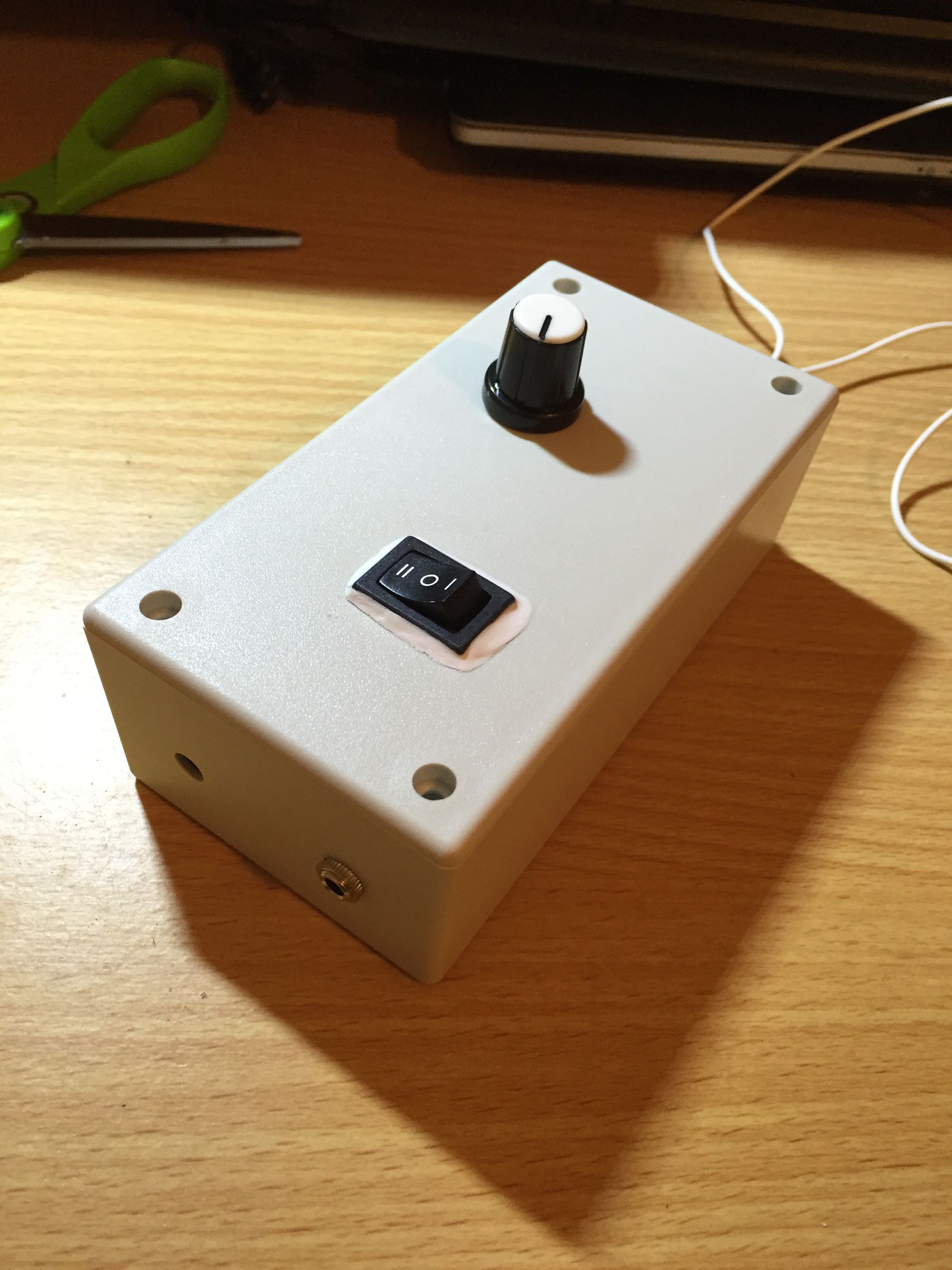LED Strip Control With Dimmer and Audio Pulsing Circuits 10 Steps