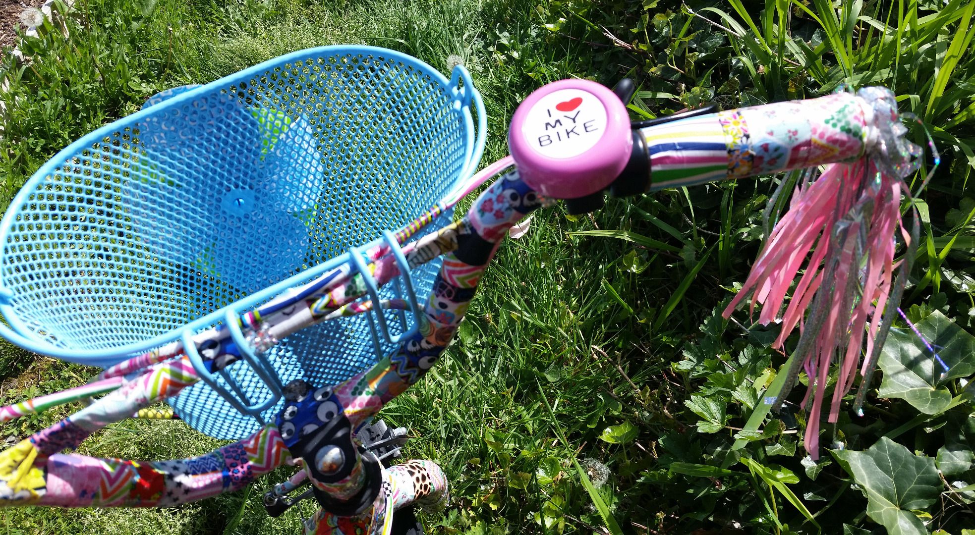 Duct Tape Bicycle Makeover 4 Steps (with Pictures) Instructables