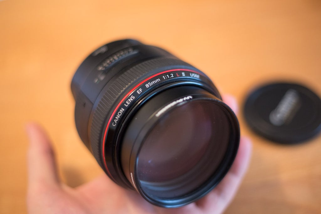 photo lens canon 85mm f1 2 l ii