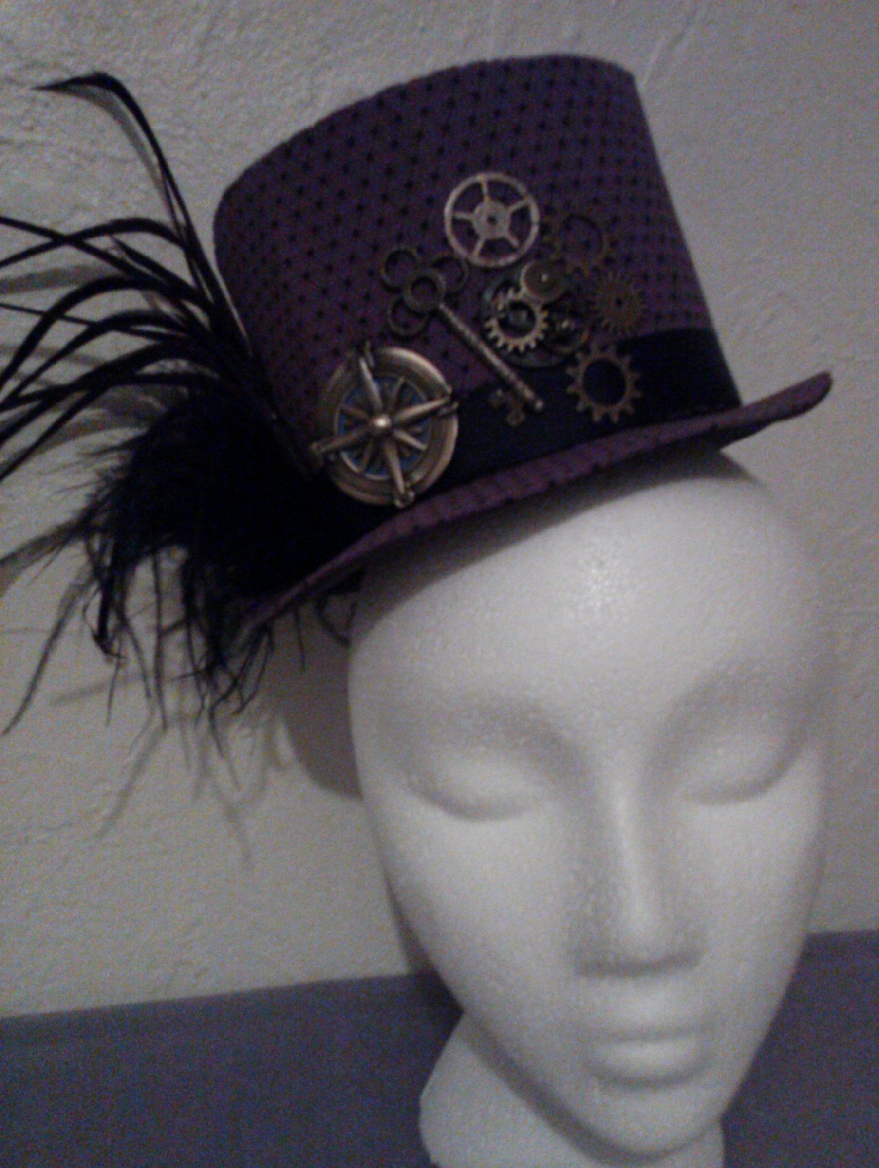 Victorian Steampunk Hat : 10 Steps 