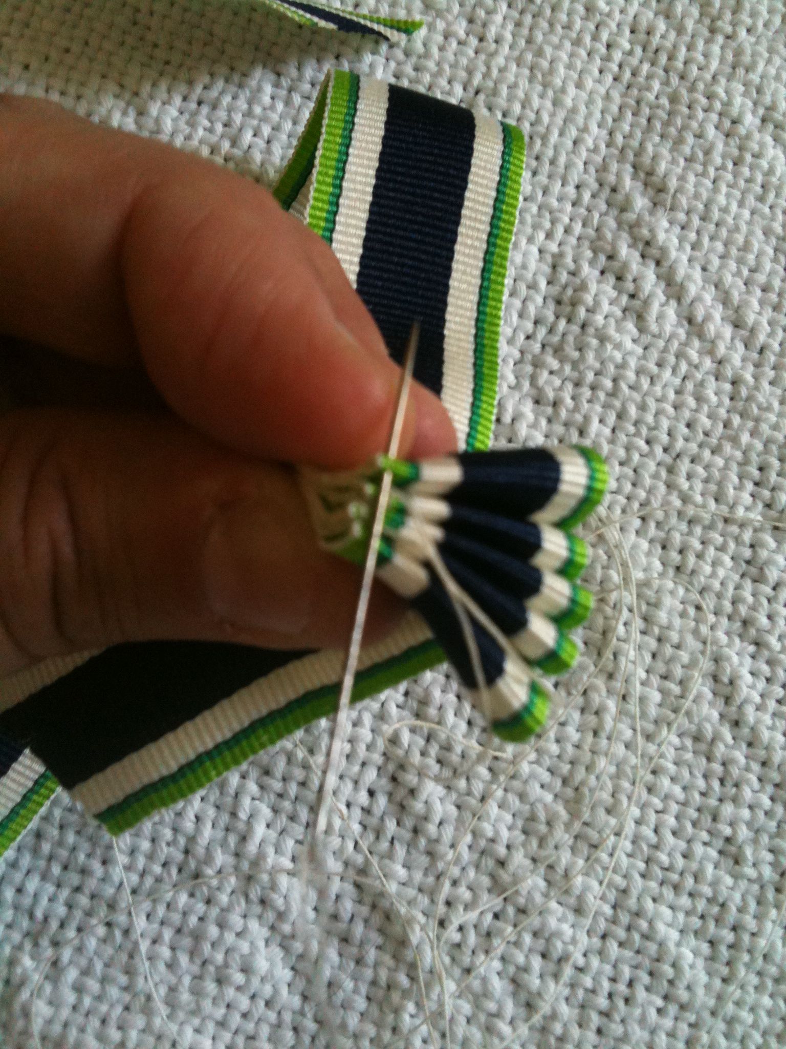 Make a Ribbon Cockade 10 Steps Instructables