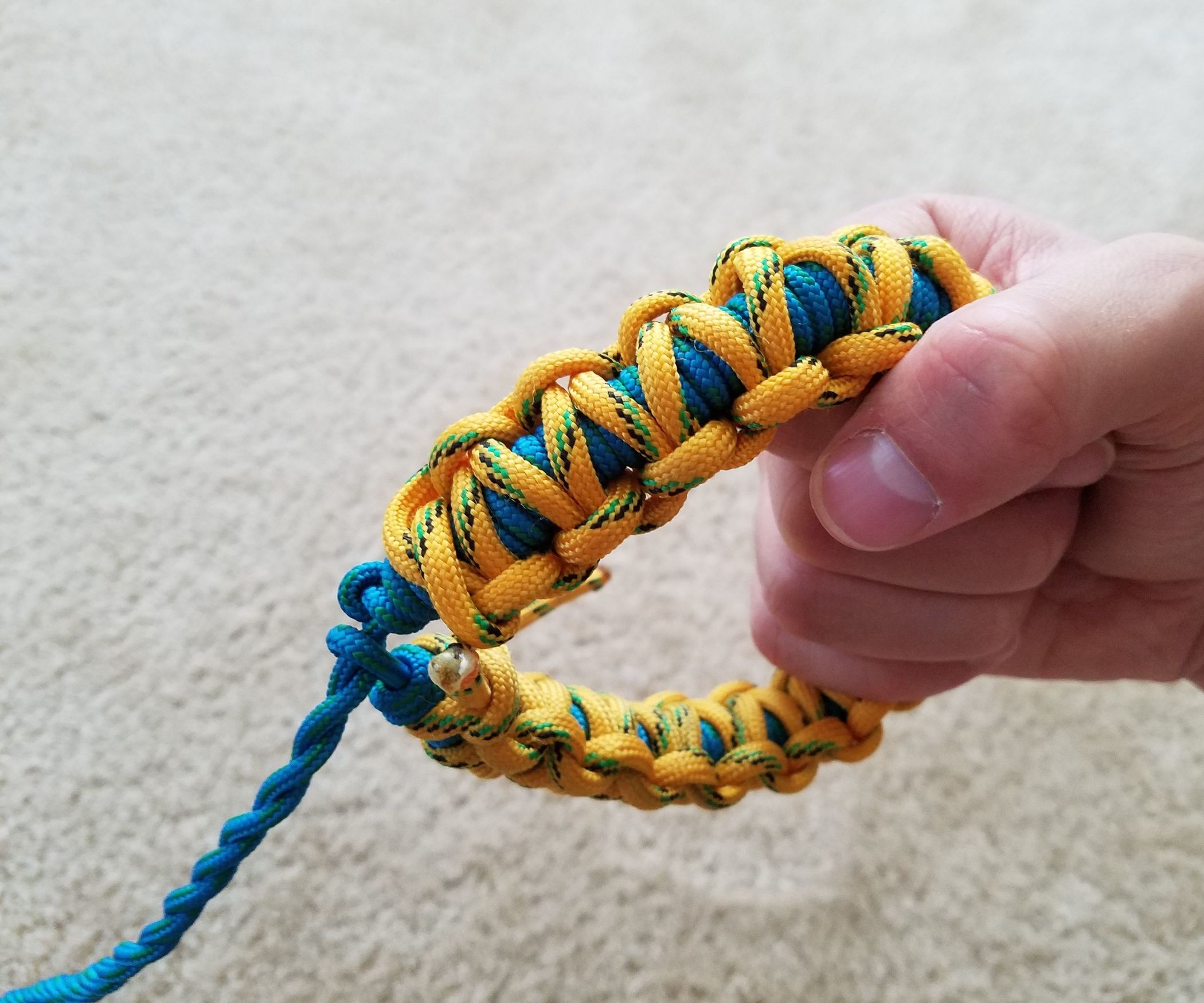 Paracord Leash 5 Steps Instructables